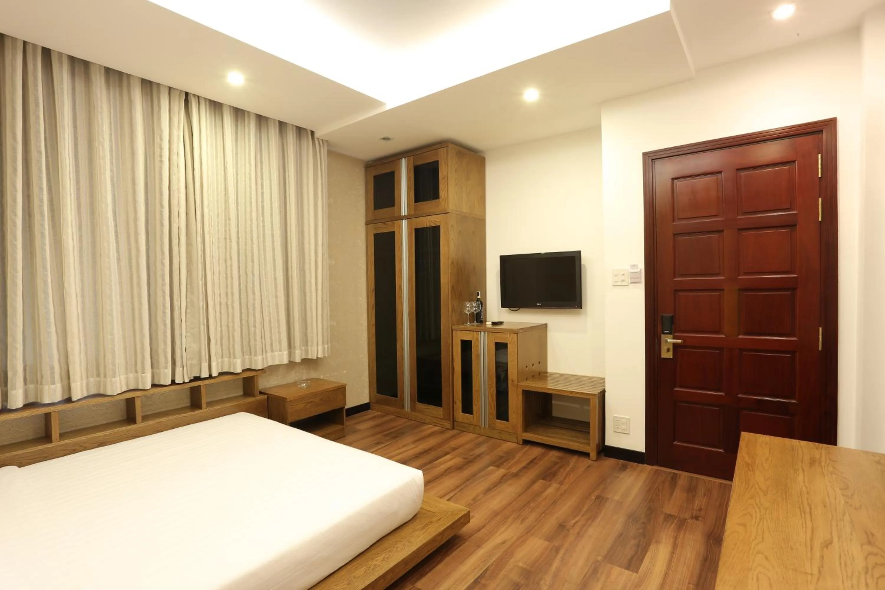 Bed in Valentine Hotel