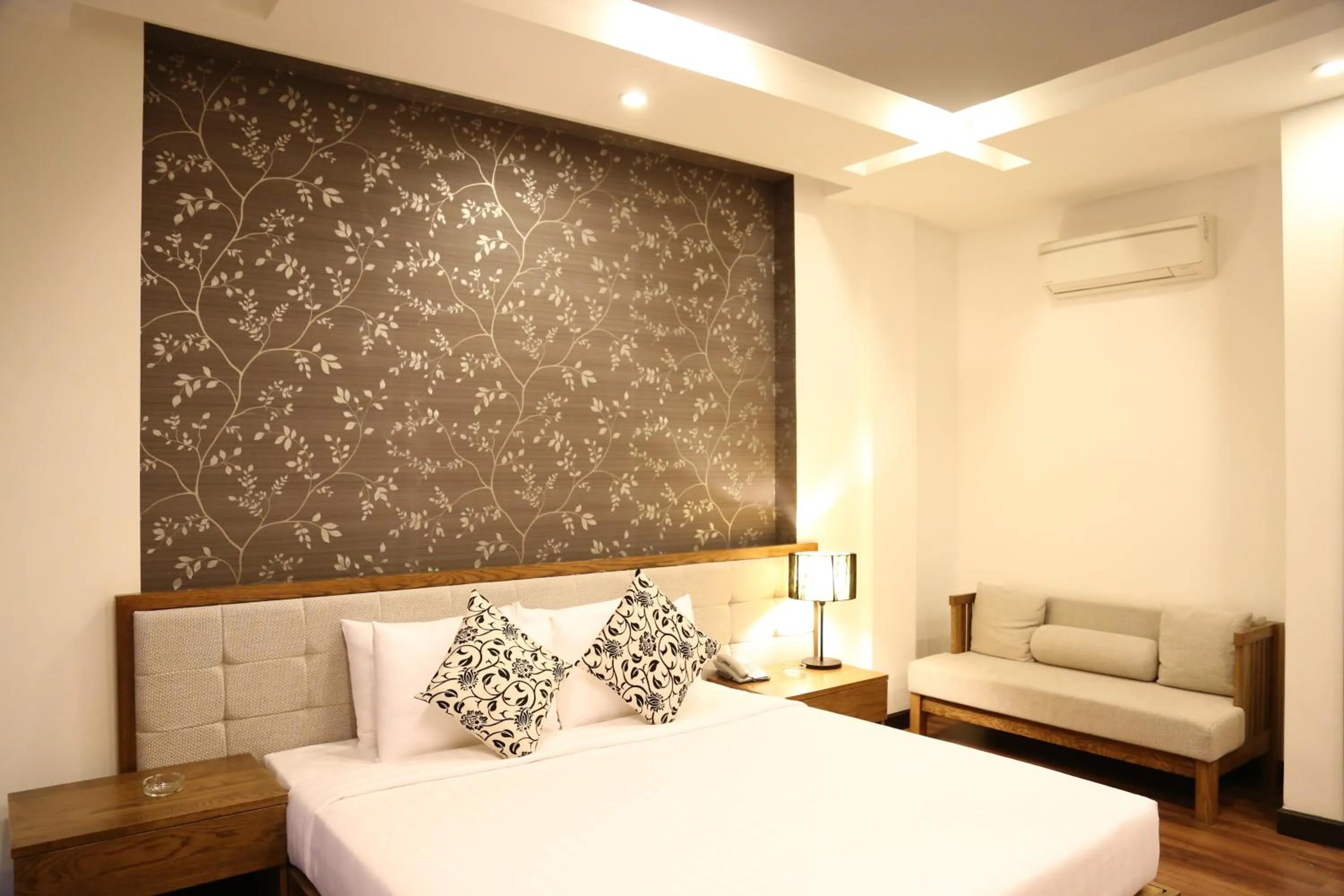 Bed in Valentine Hotel