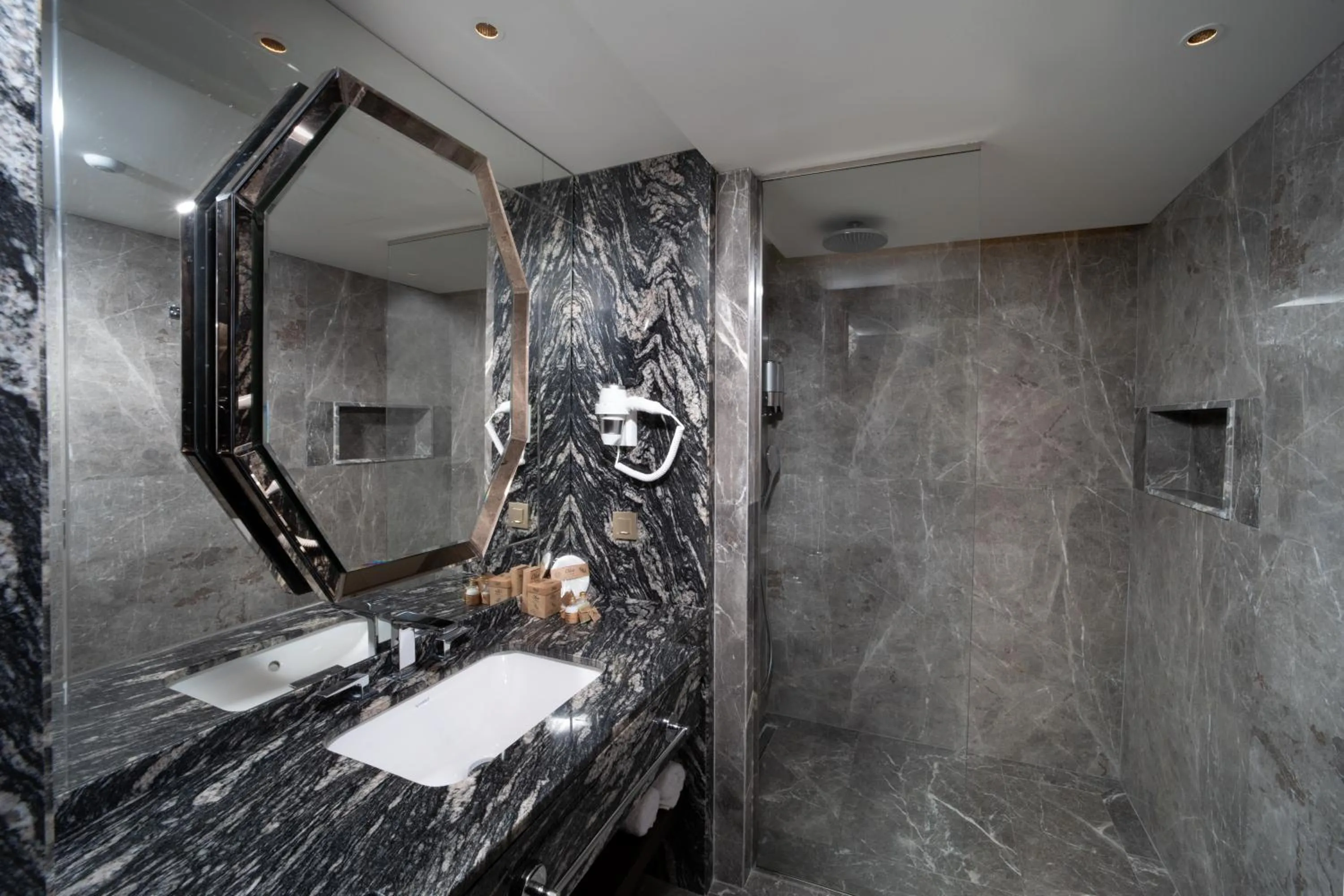 Bathroom in Bentley Hotel Bosphorus - Special Class
