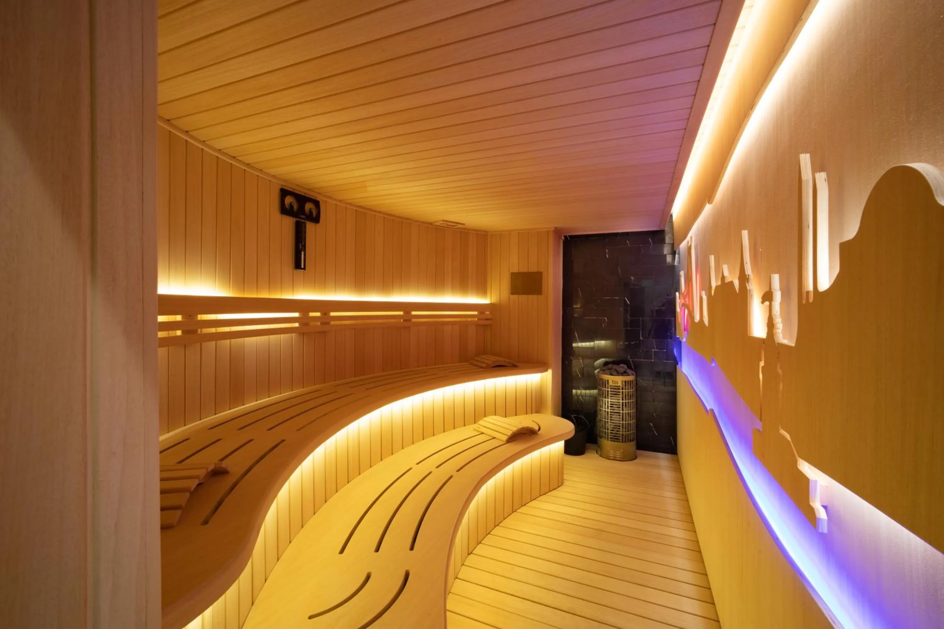 Sauna in Bentley Hotel Bosphorus - Special Class