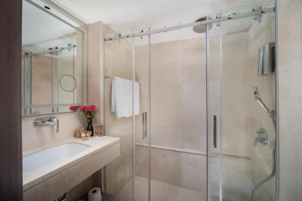 Bathroom in Bentley Hotel Bosphorus - Special Class