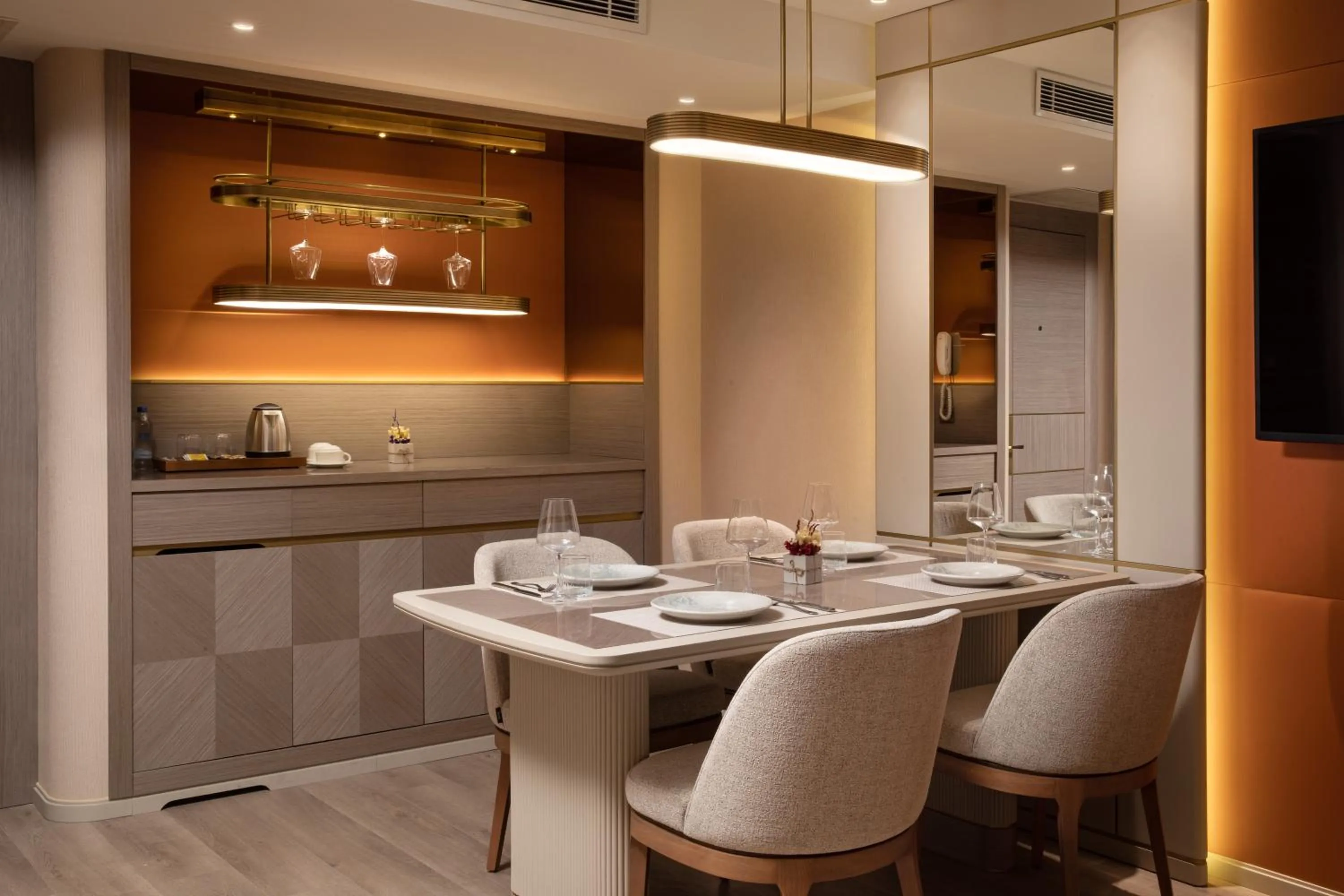 Dining area in Bentley Hotel Bosphorus - Special Class