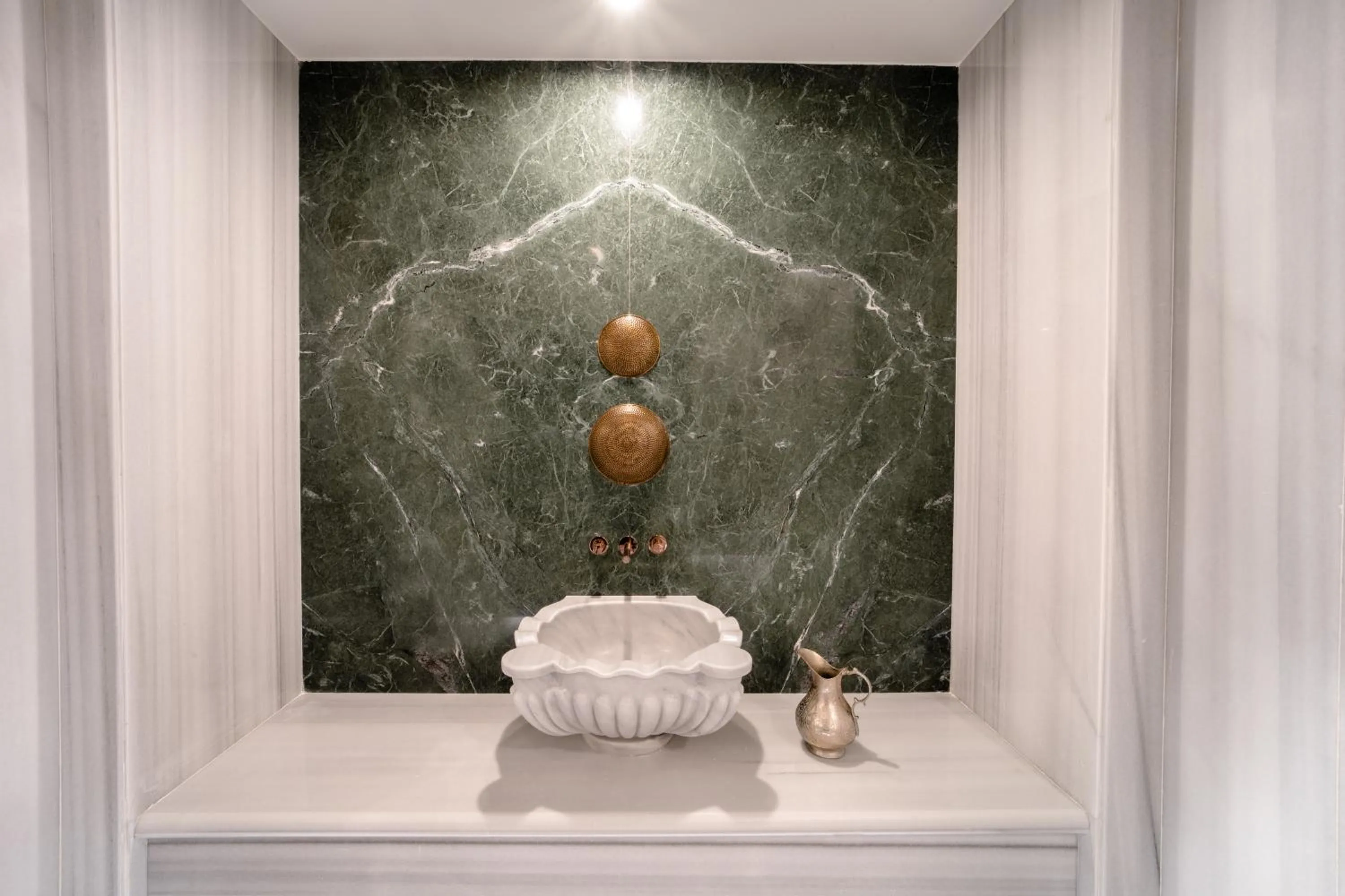 Public Bath in Bentley Hotel Bosphorus - Special Class