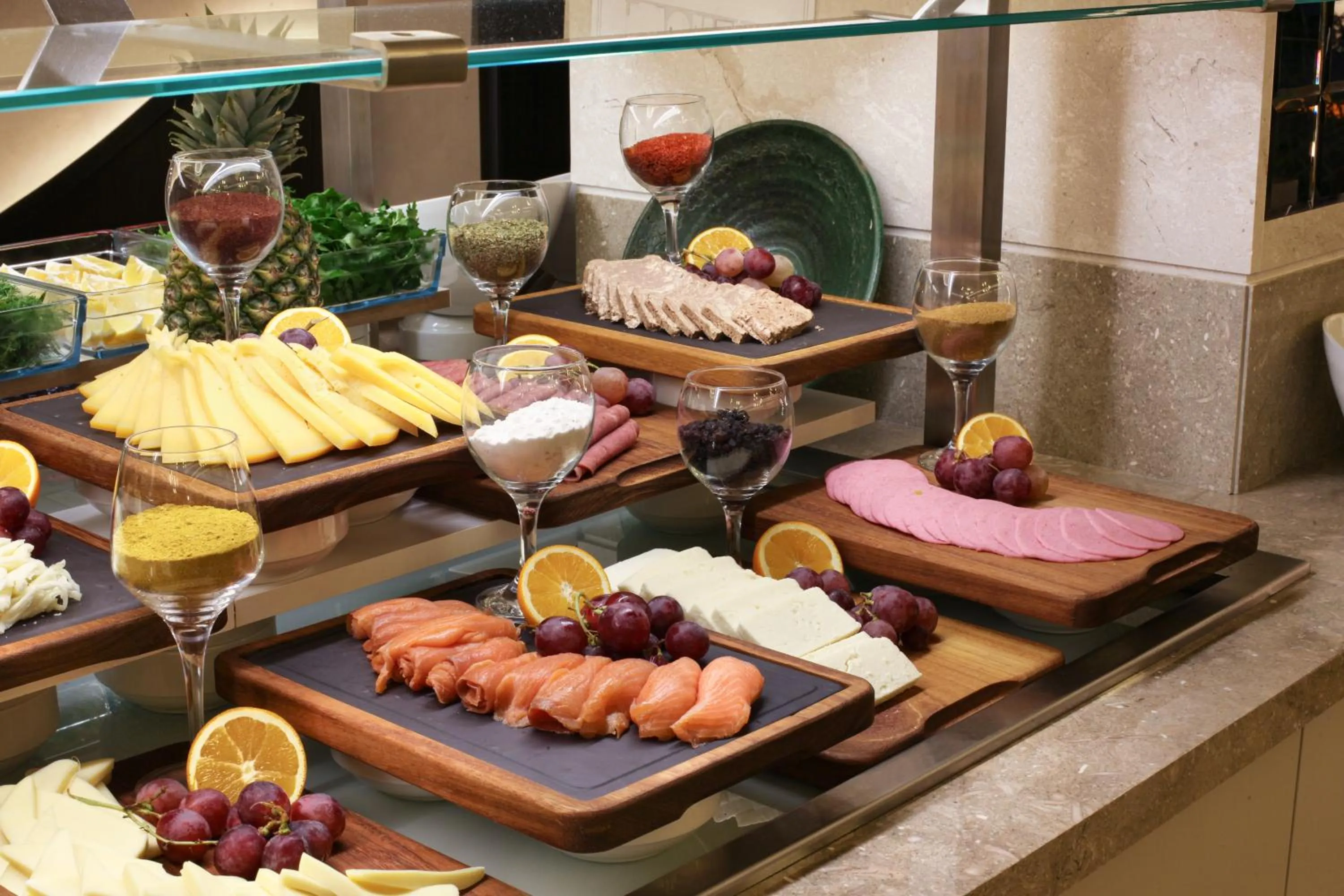 Buffet breakfast in Bentley Hotel Bosphorus - Special Class