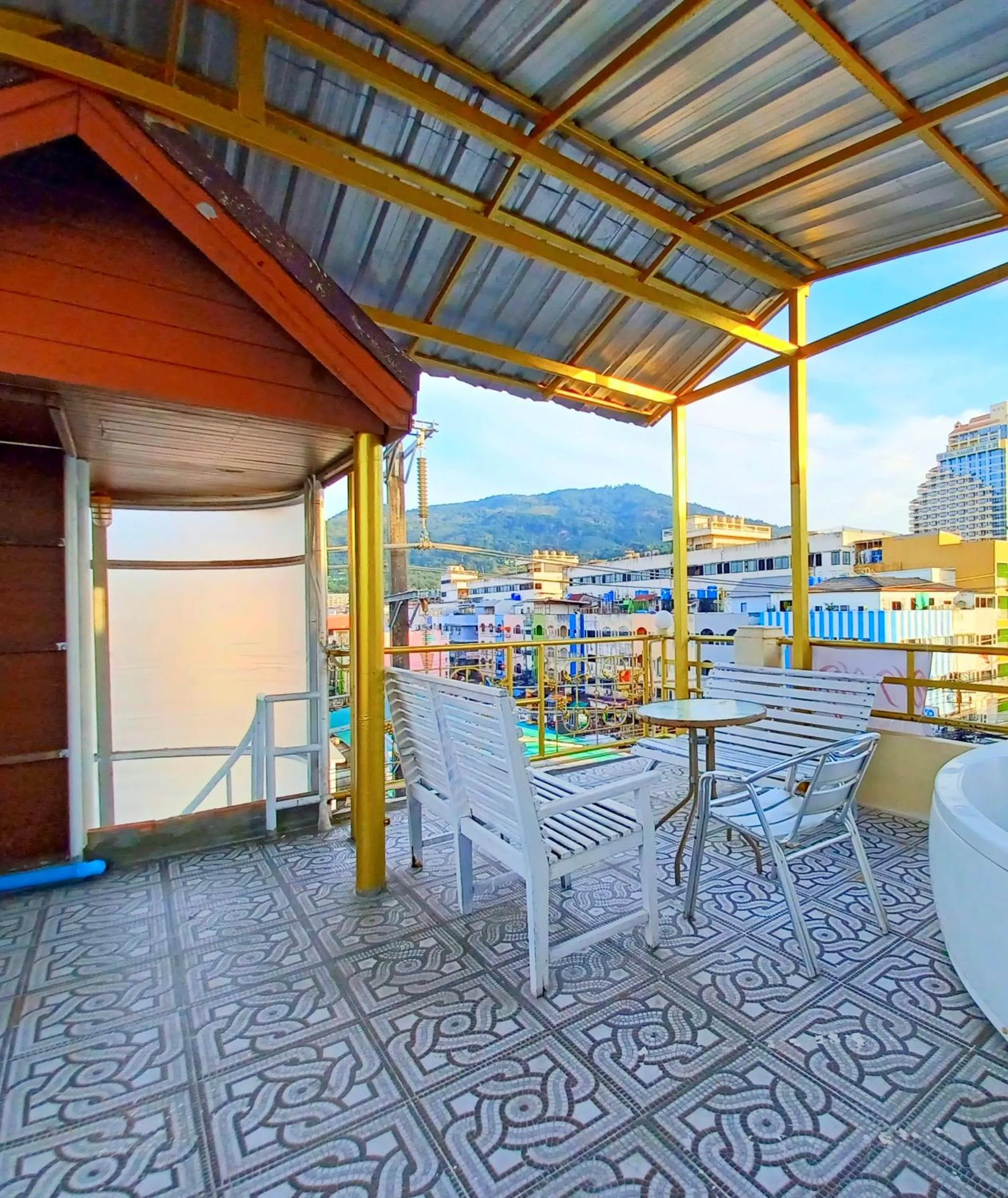 Happy Holidays Patong