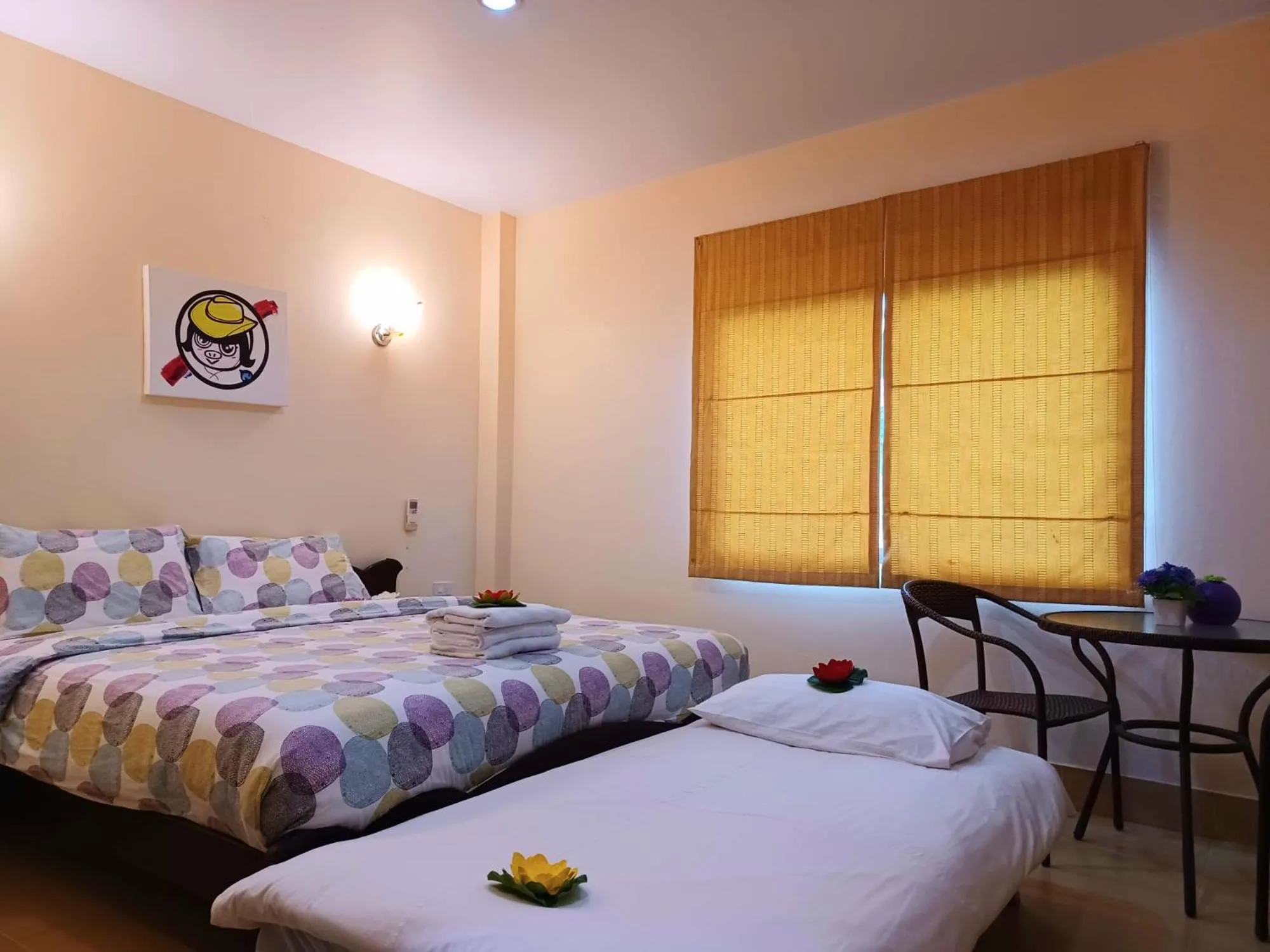 Bed in Happy Holidays Patong