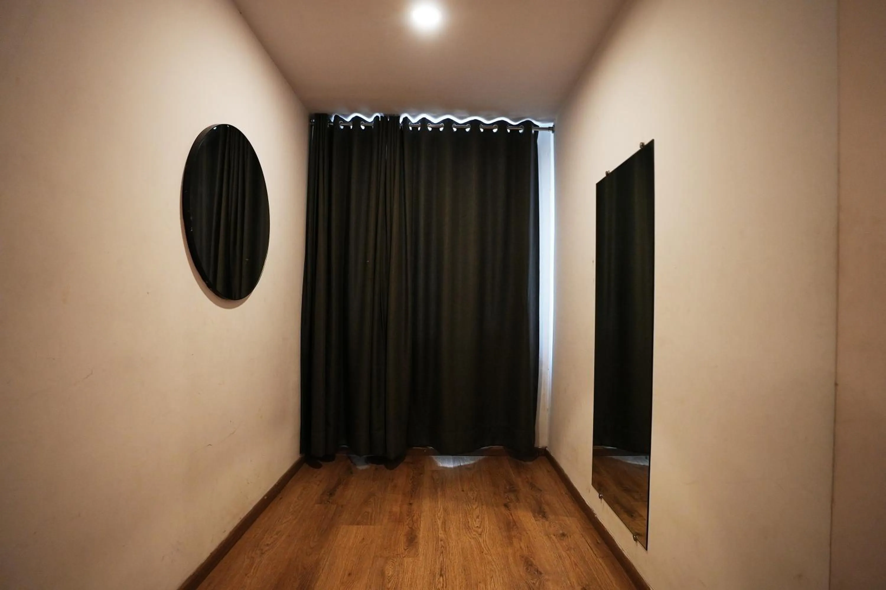 Decorative detail in Hotel Townhouse at Udaipur City Railway Station