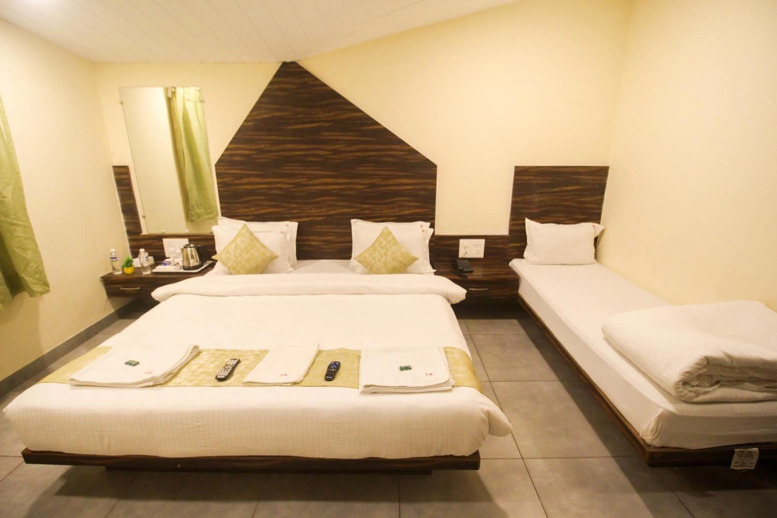 Bedroom, Bed in SHARDUL HERITAGE THE RESORT