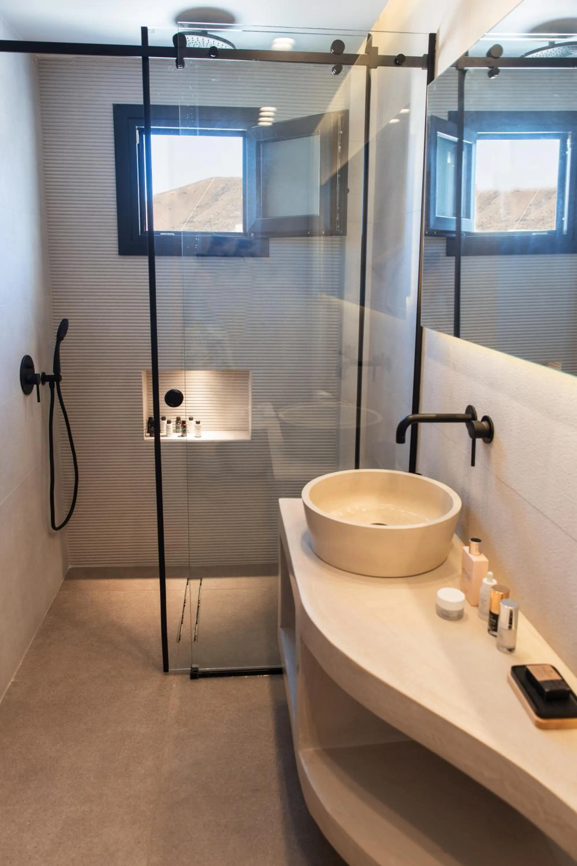 Bathroom in North Wind Luxury Suites