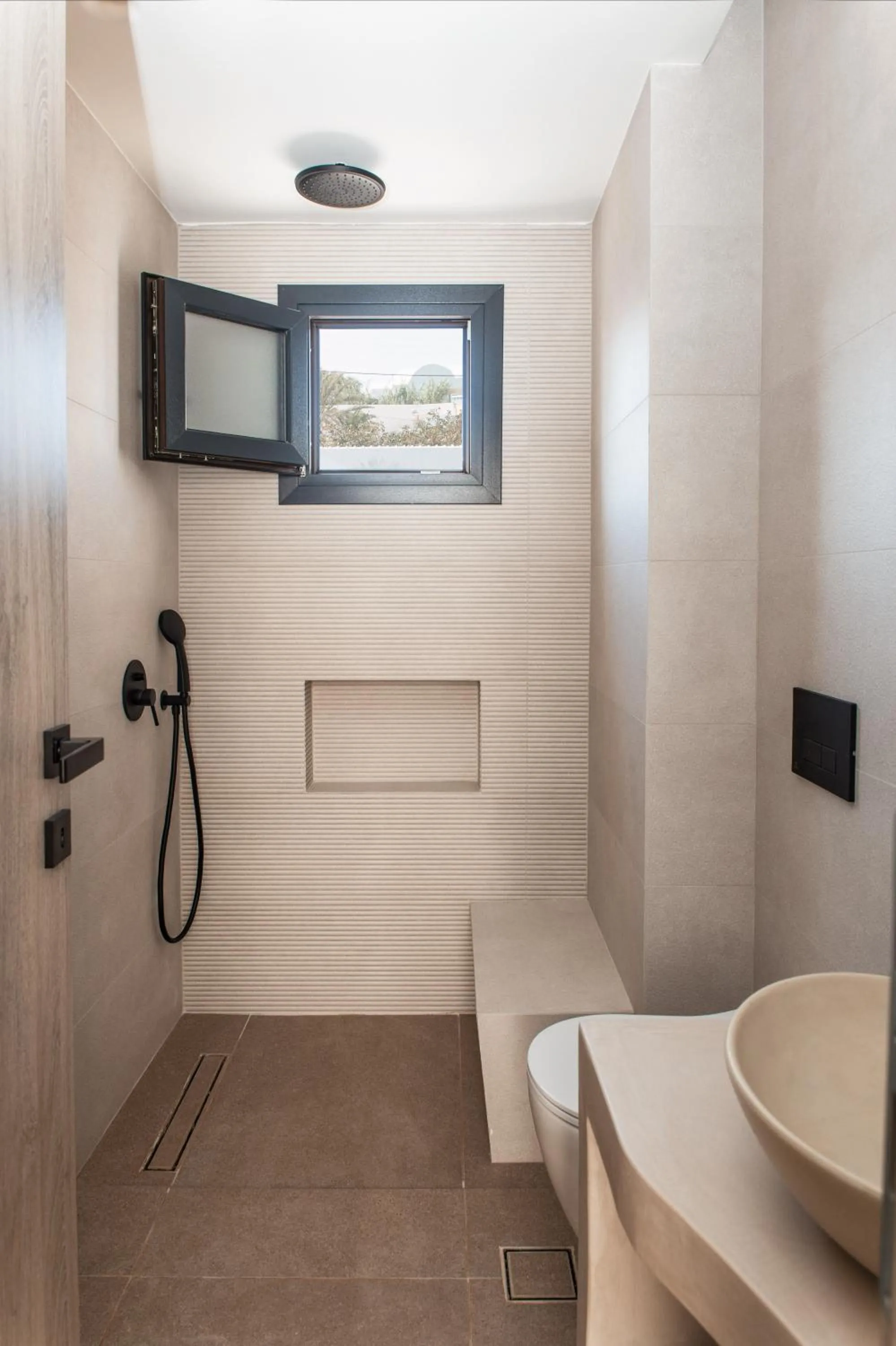 Bathroom in North Wind Luxury Suites