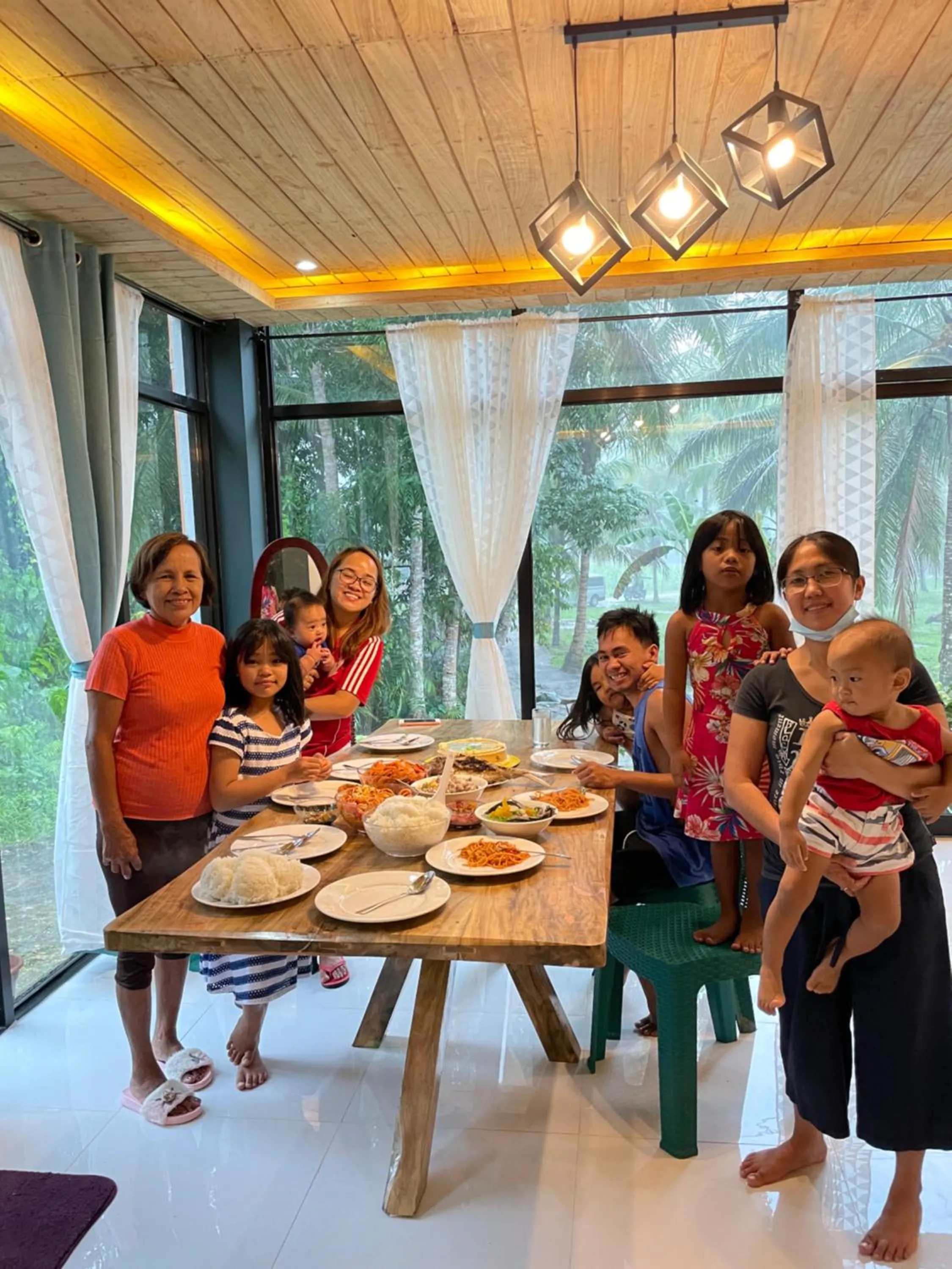 CASA AGUELO Chocolate Hills