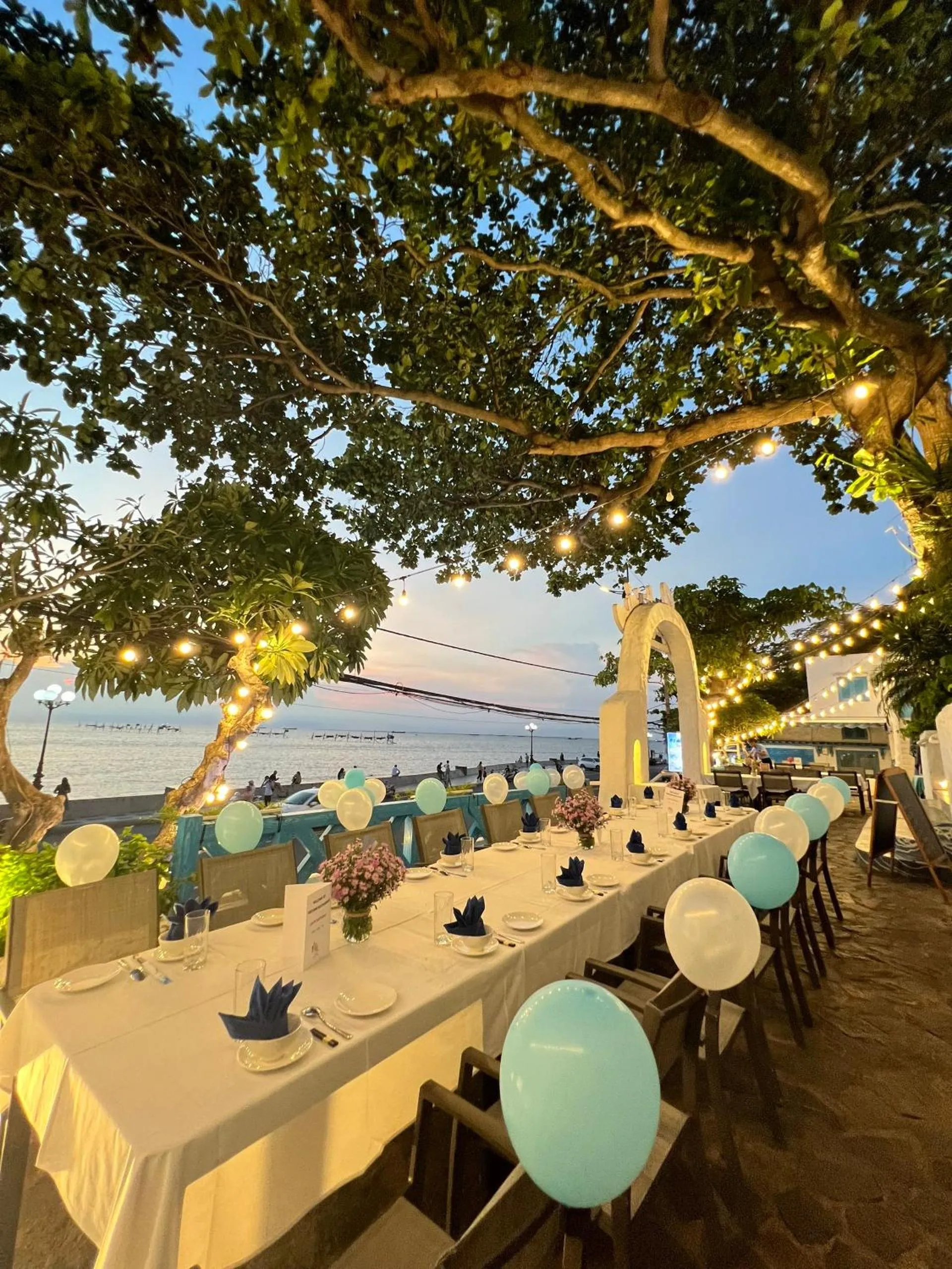 Restaurant/places to eat in SUNTORINI BOUTIQUE HOTEL