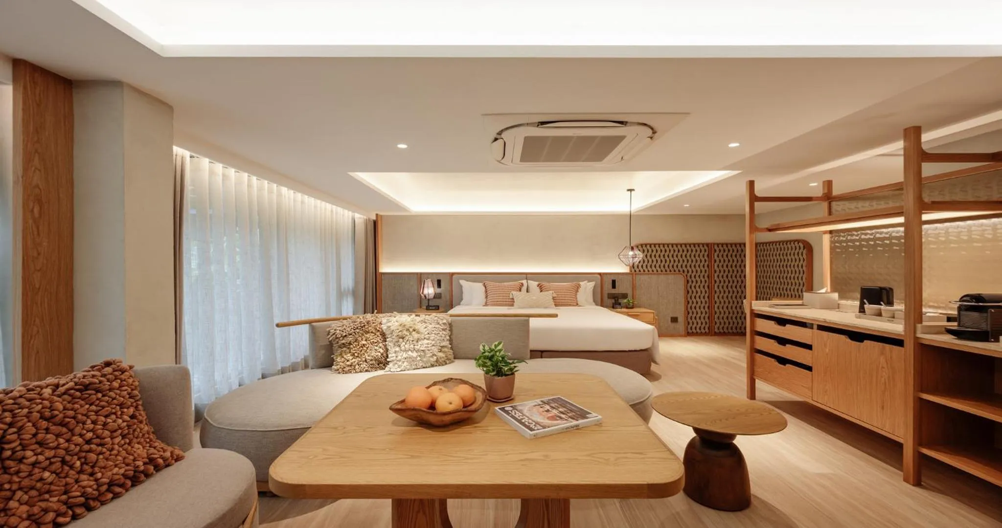 Living room, Bed in Ad Lib Hotel Bangkok