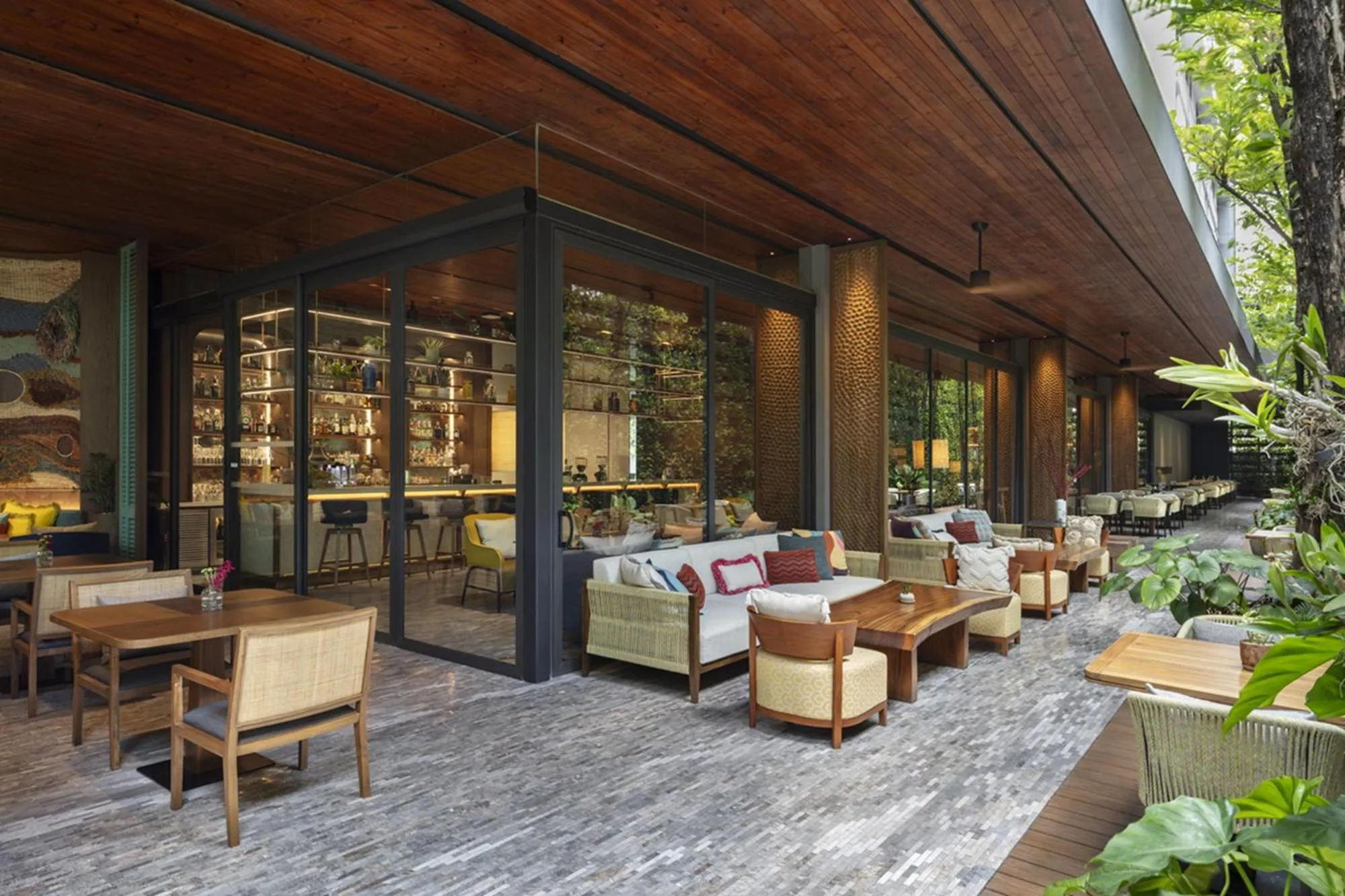 Restaurant/places to eat in Ad Lib Hotel Bangkok