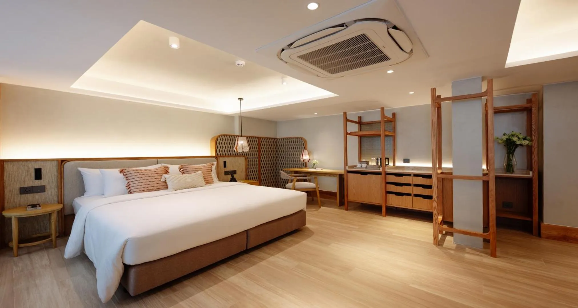 Bed in Ad Lib Hotel Bangkok