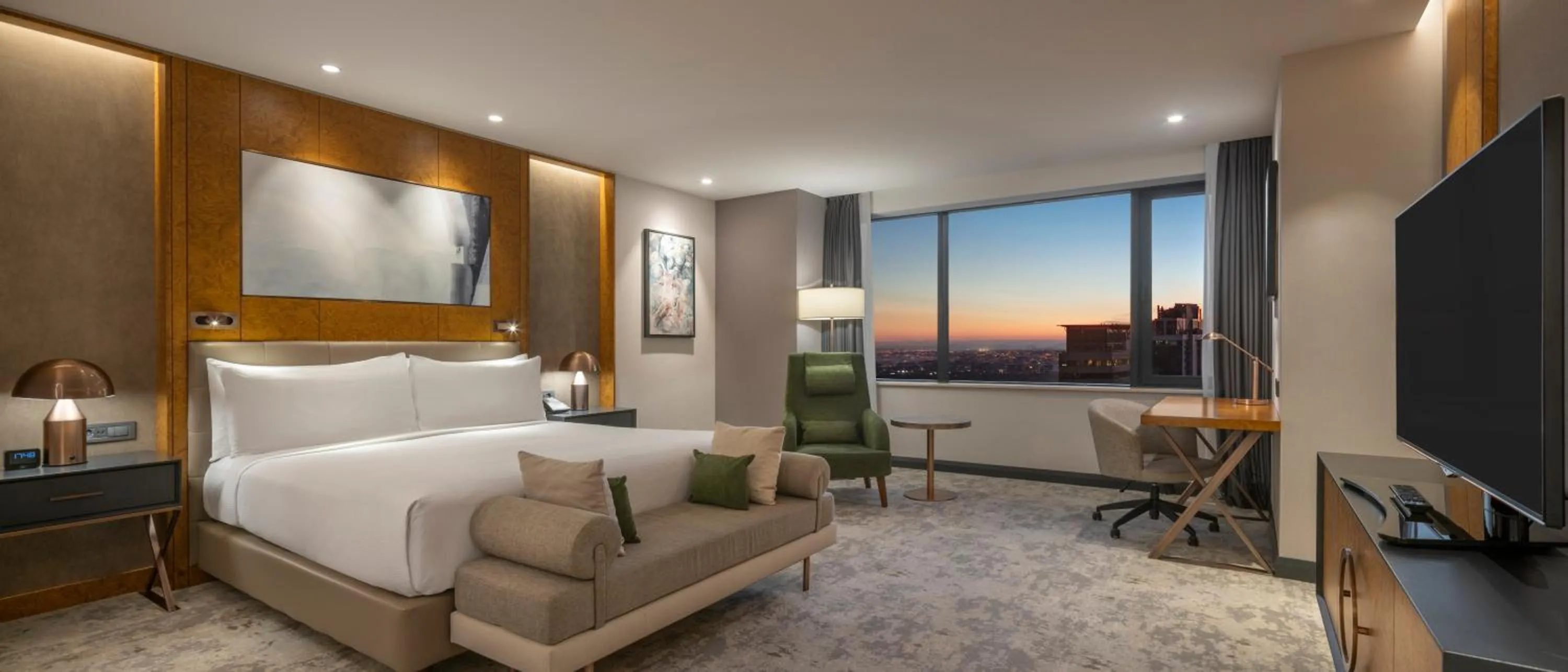 Photo of the whole room, Bed in Hilton Istanbul Maslak