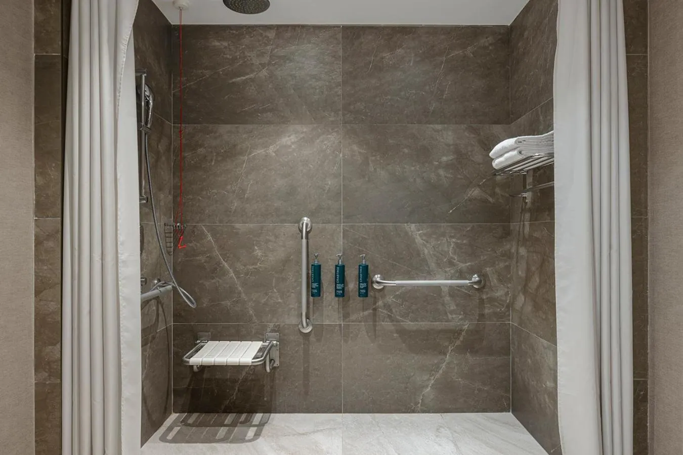 Toilet in Hilton Istanbul Maslak