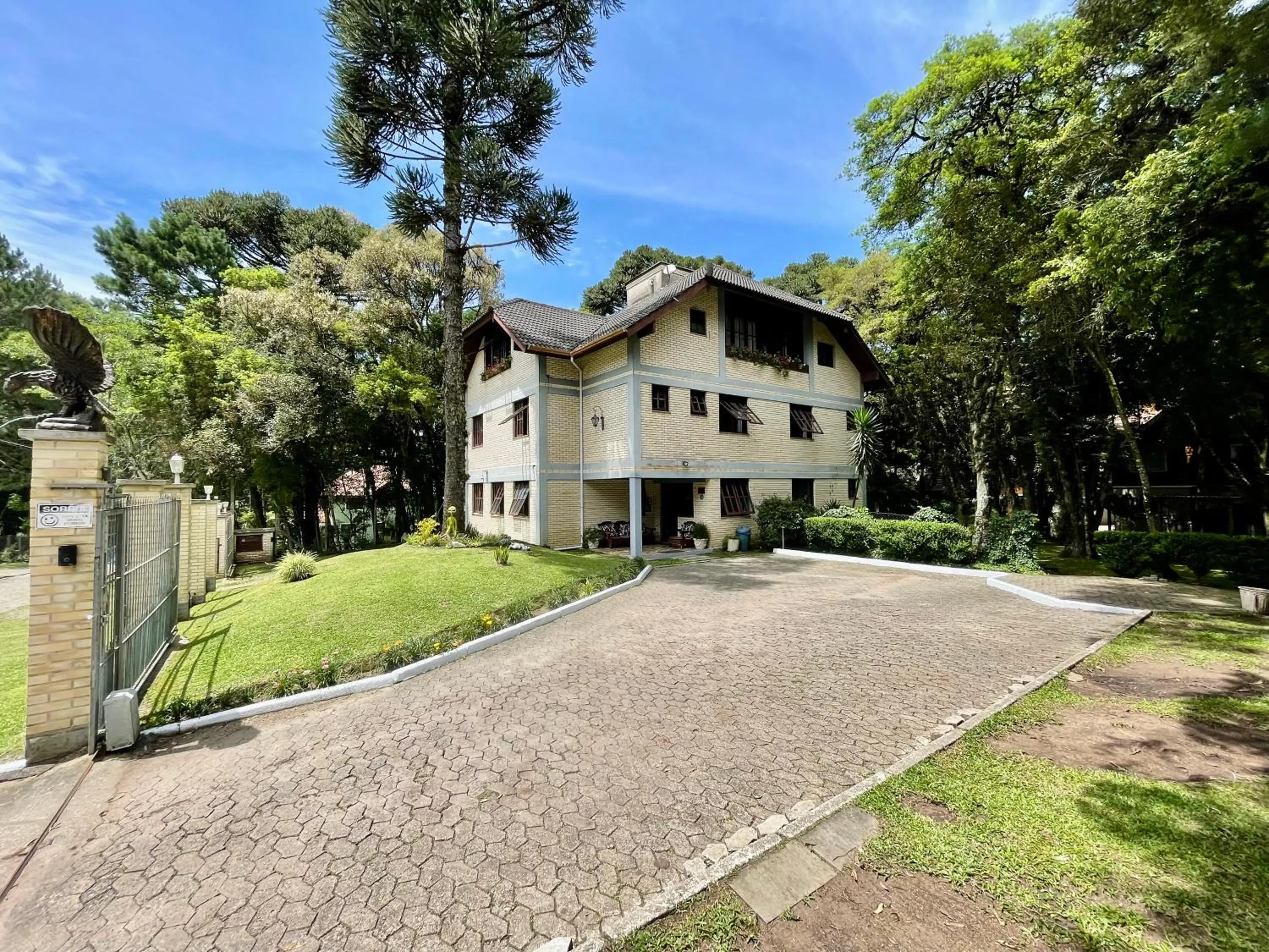 Property building in Pousada Bella Serra