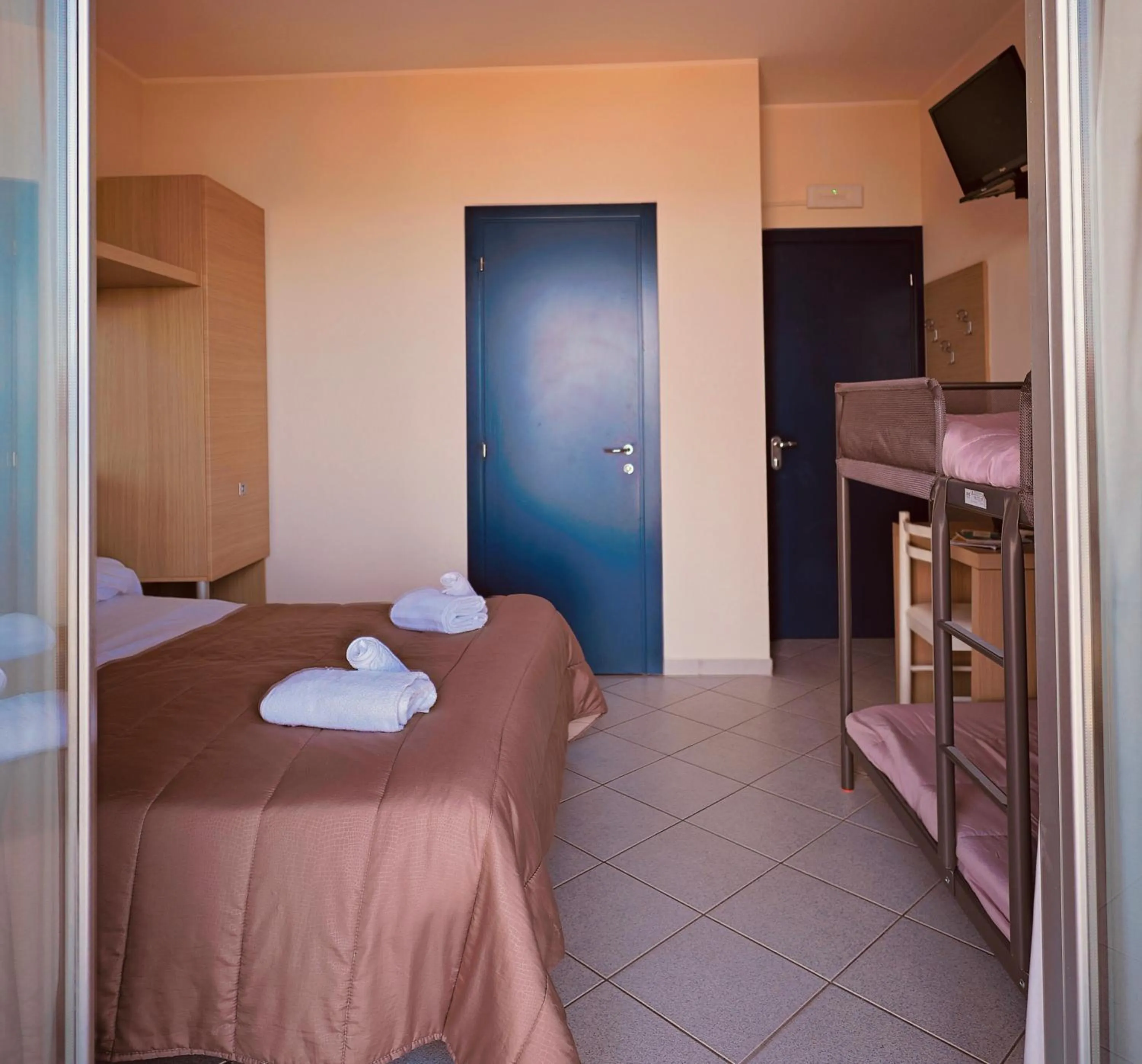 Bed in Hotel Felicioni