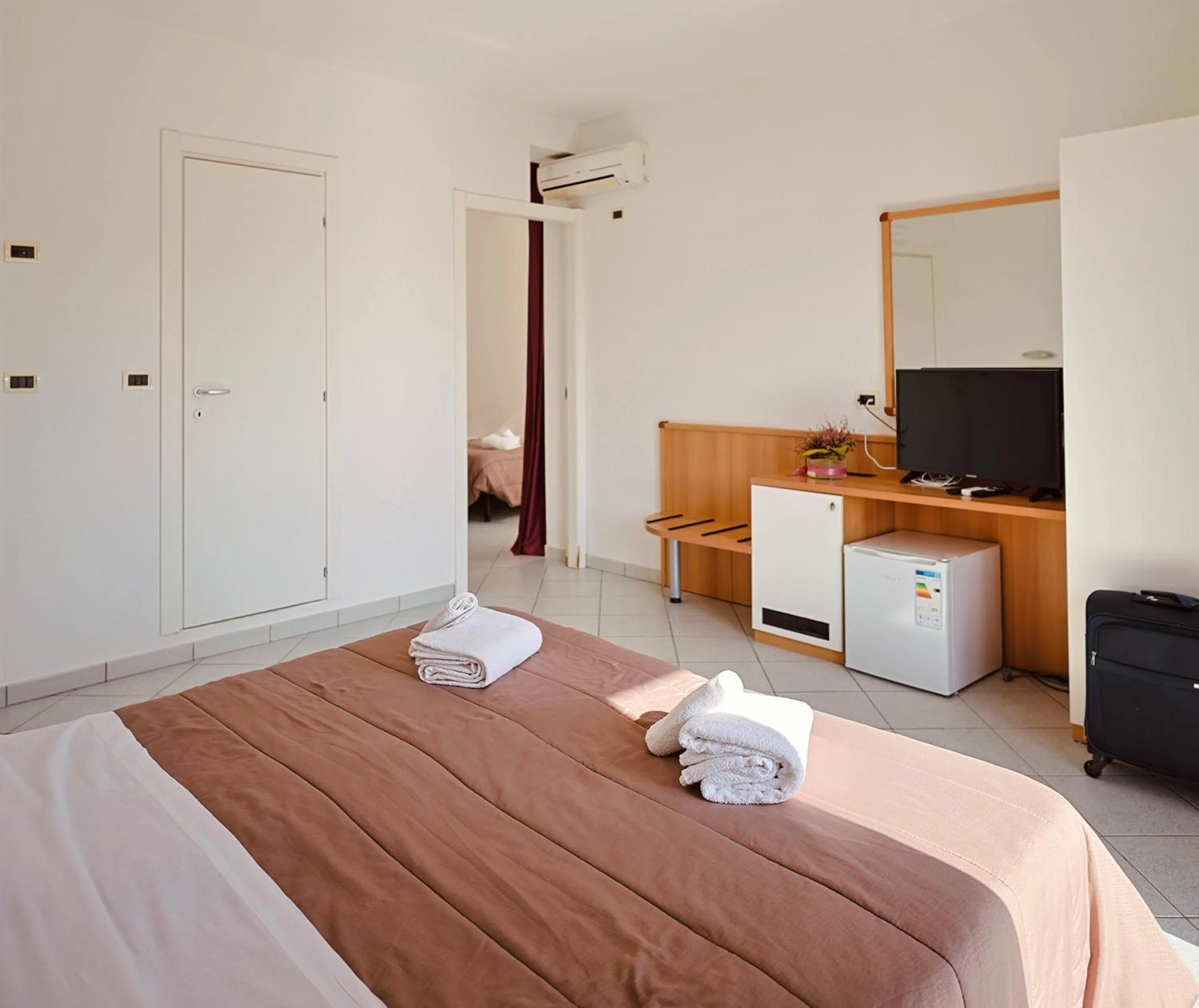 Bed in Hotel Felicioni