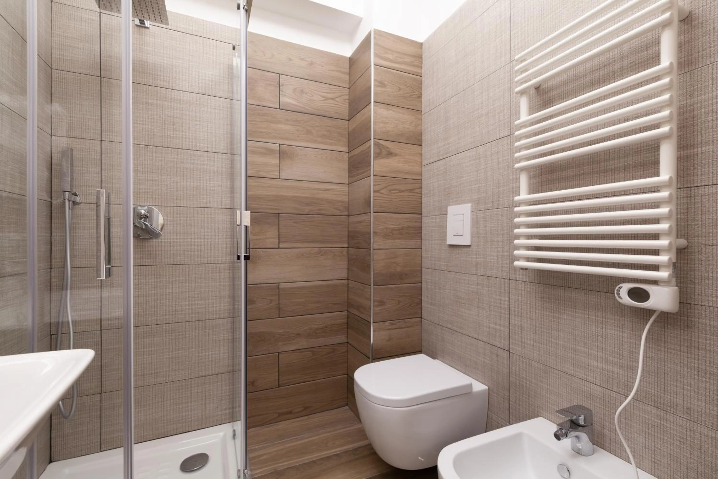 Shower in Hub Naples