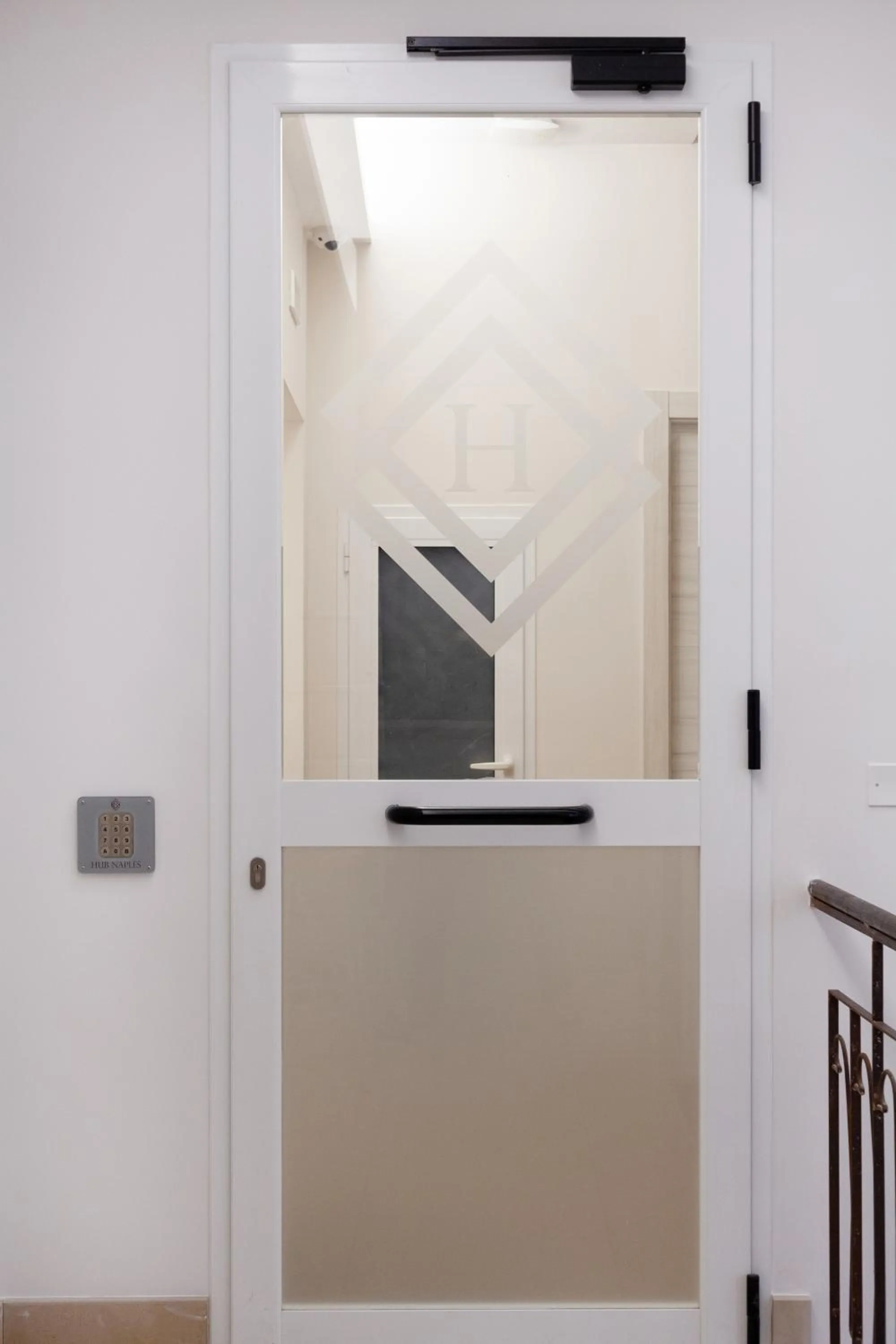 Facade/entrance in Hub Naples