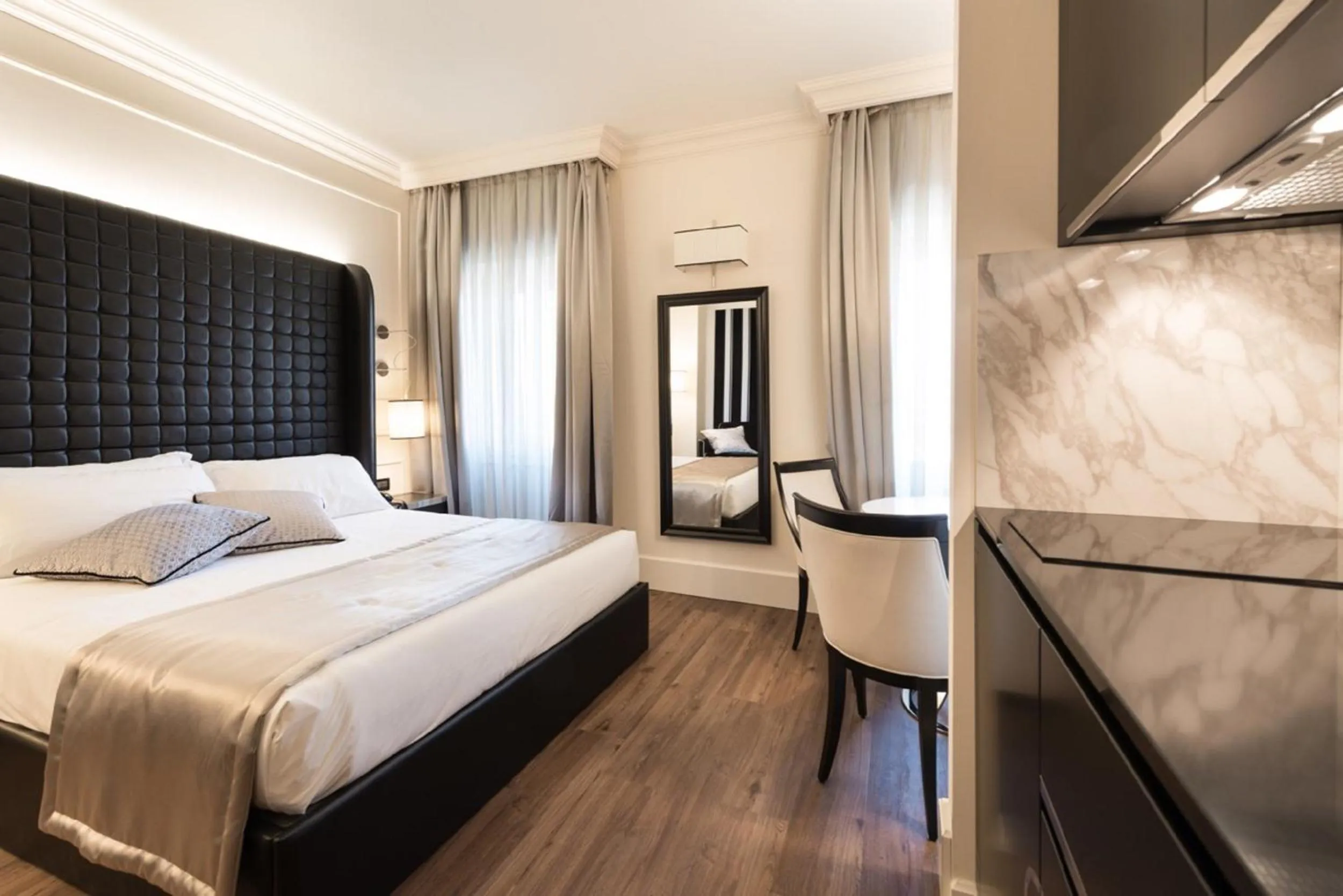 Bedroom, Bed in Verona House Aparthotel