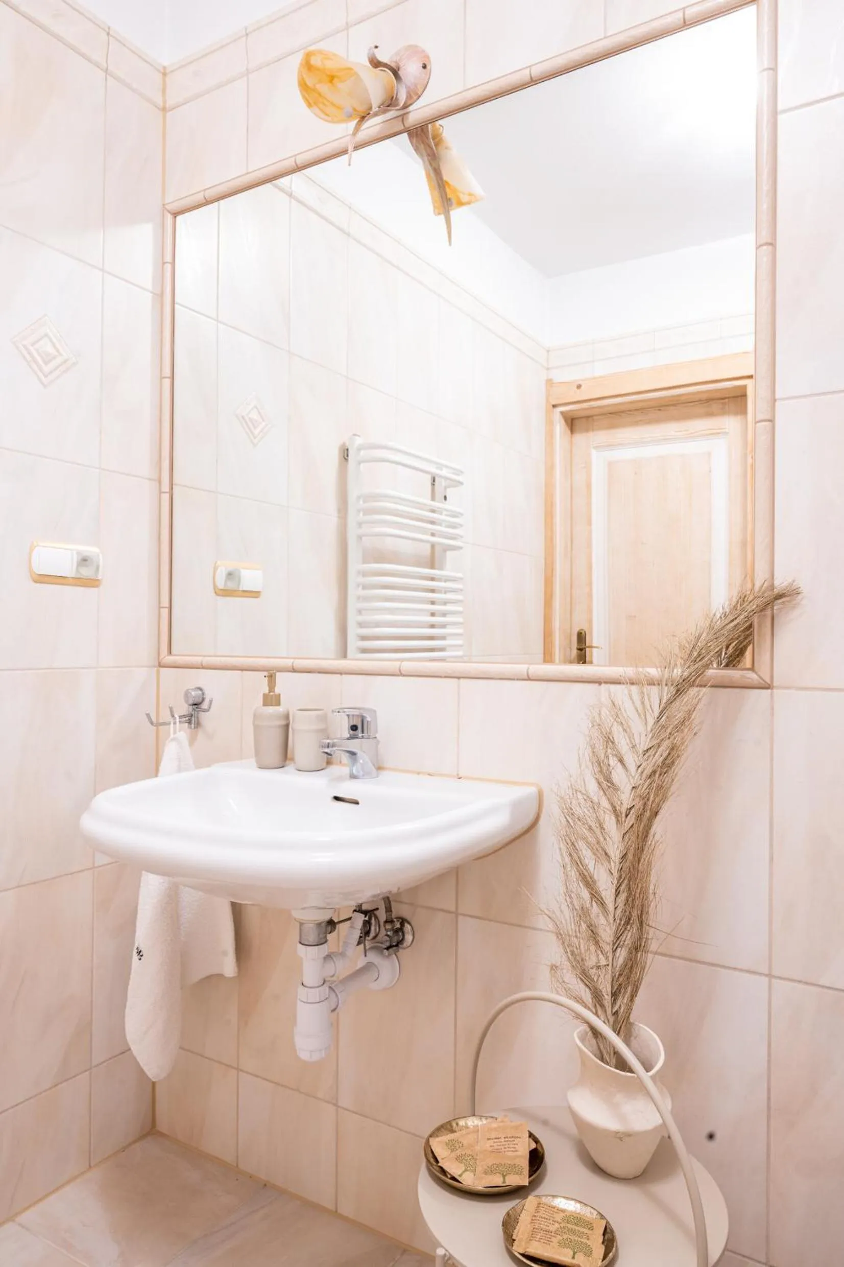 Toilet in Willa Bór