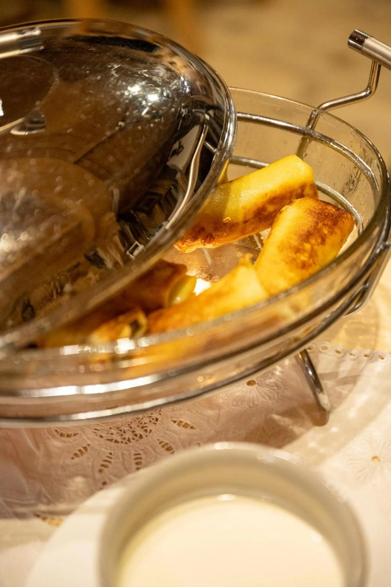 Buffet breakfast in Willa Bór