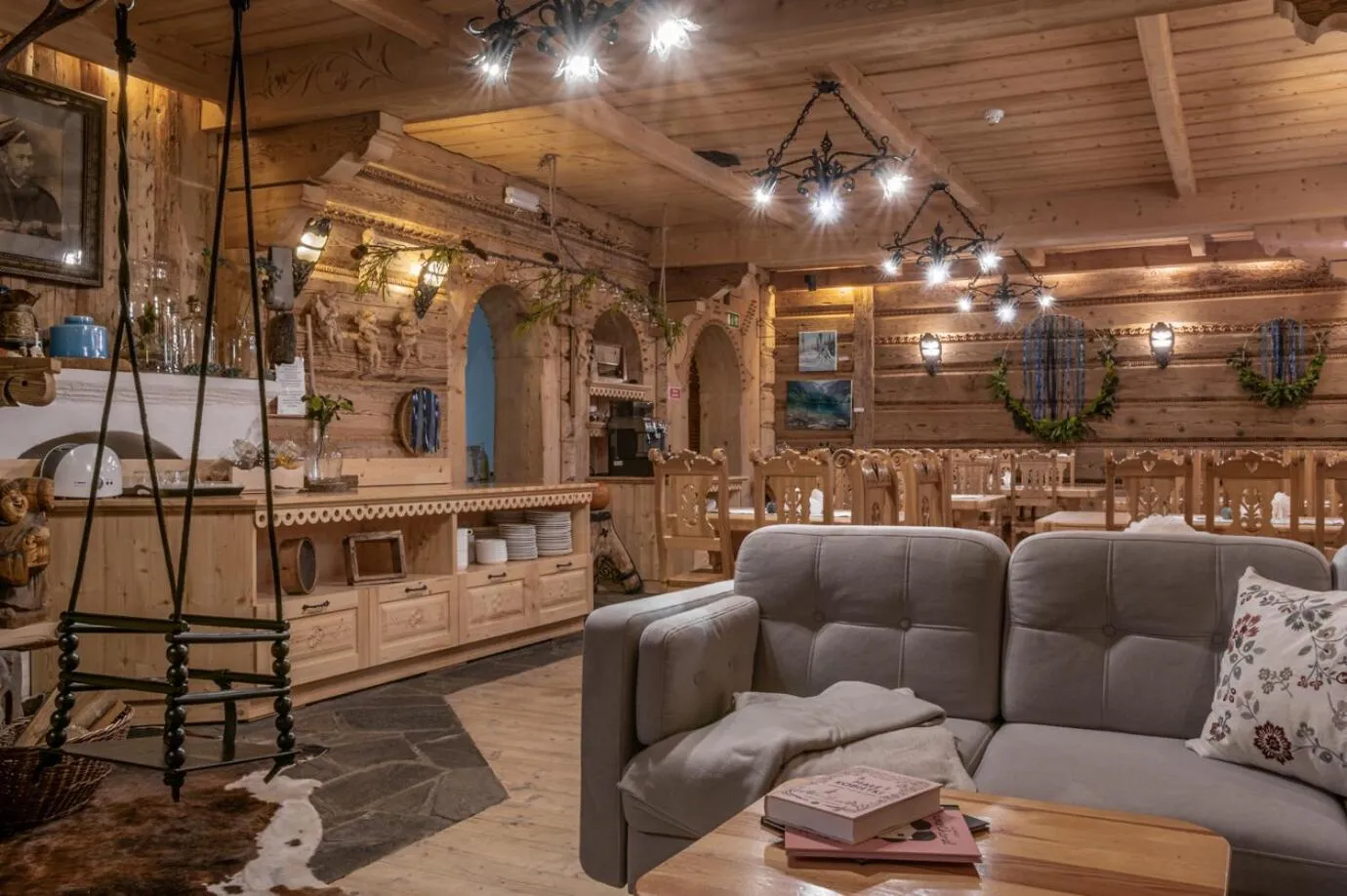 Dining area in Willa Bór