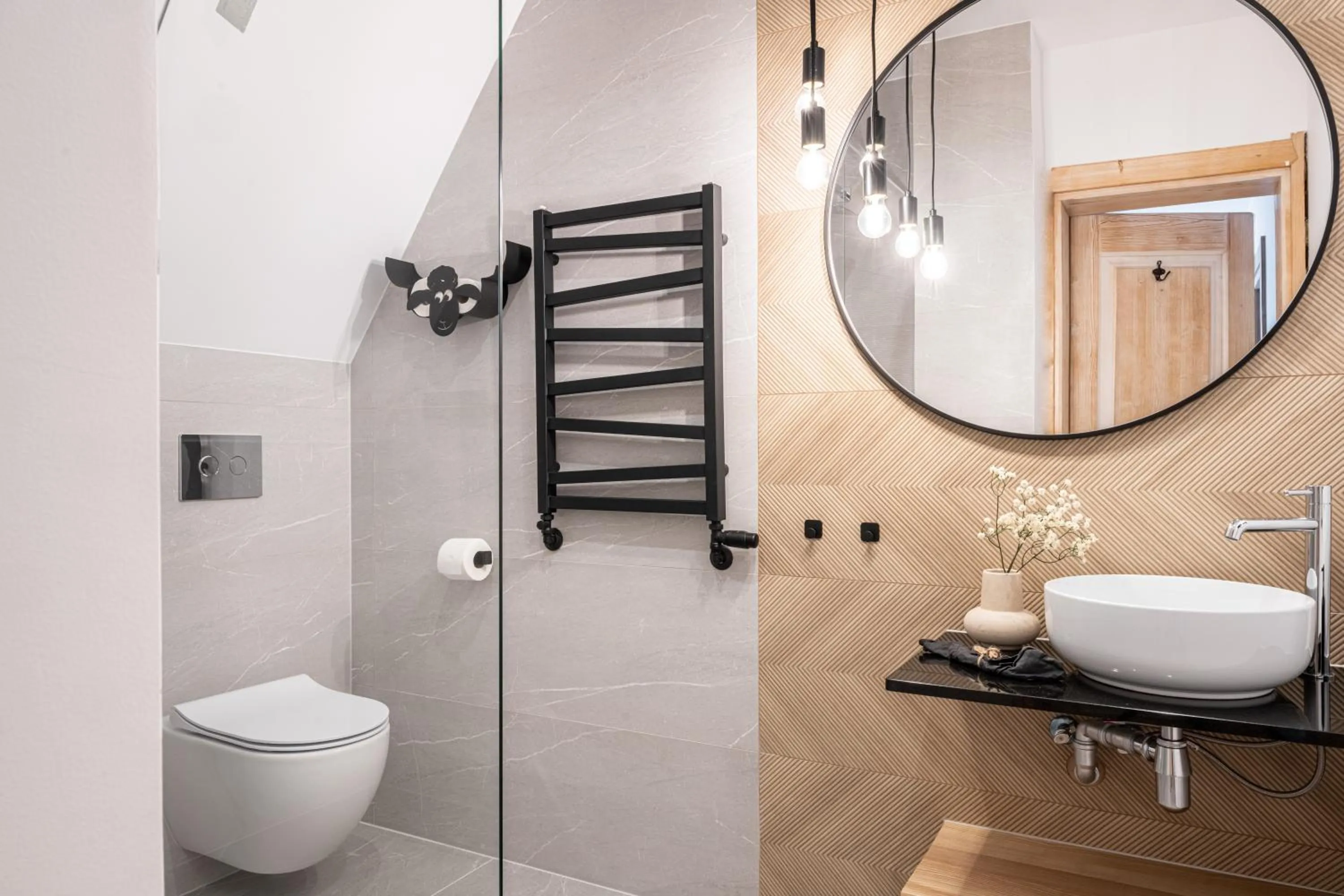 Shower in Willa Bór