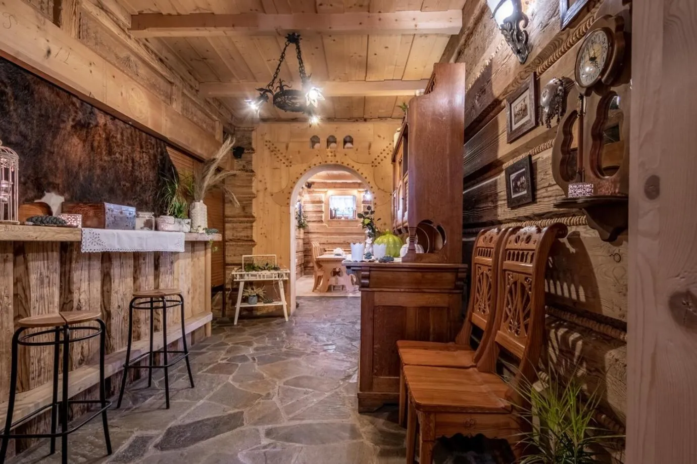 Property building in Willa Bór