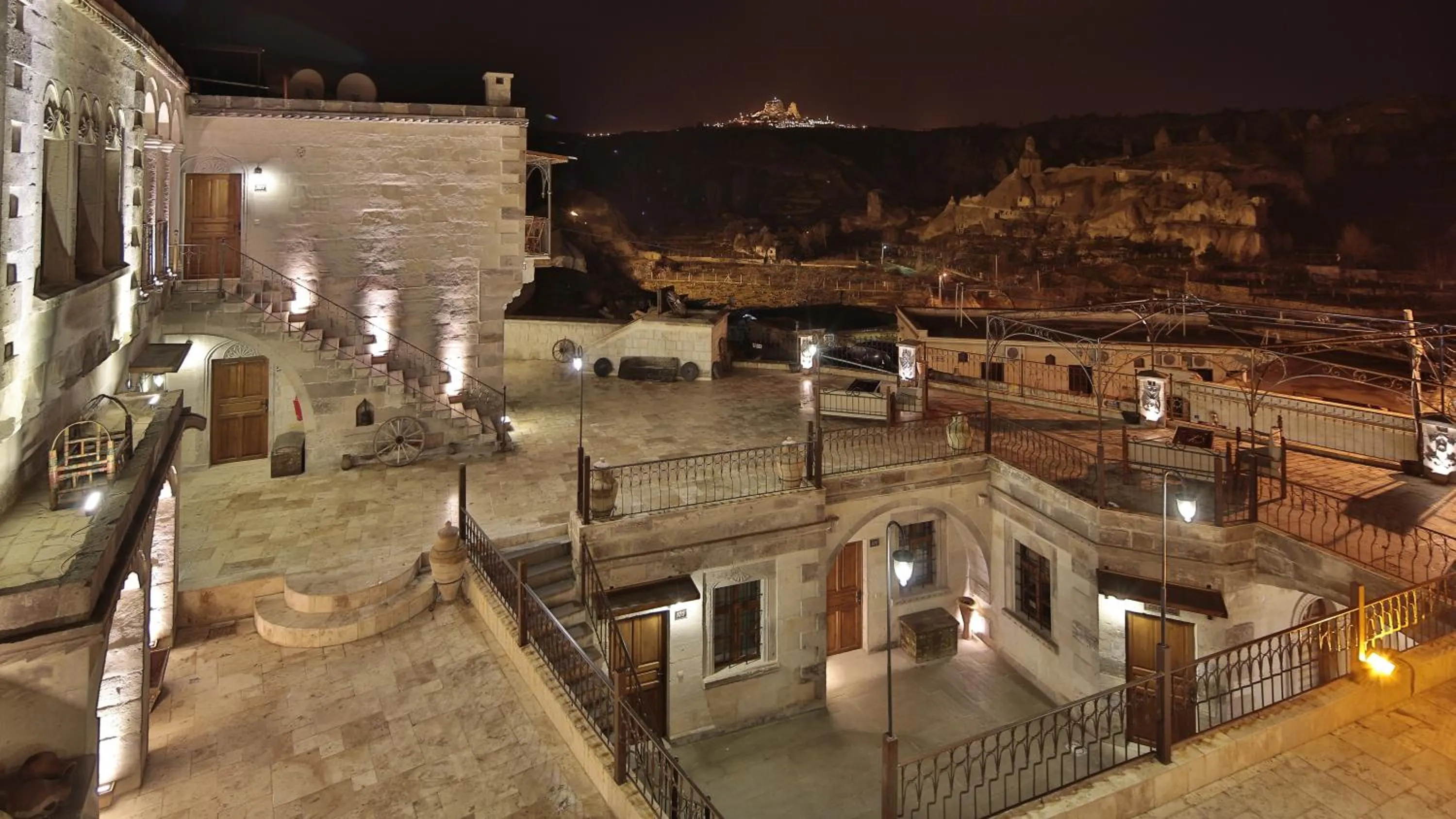 Night in Harman Cave Hotel