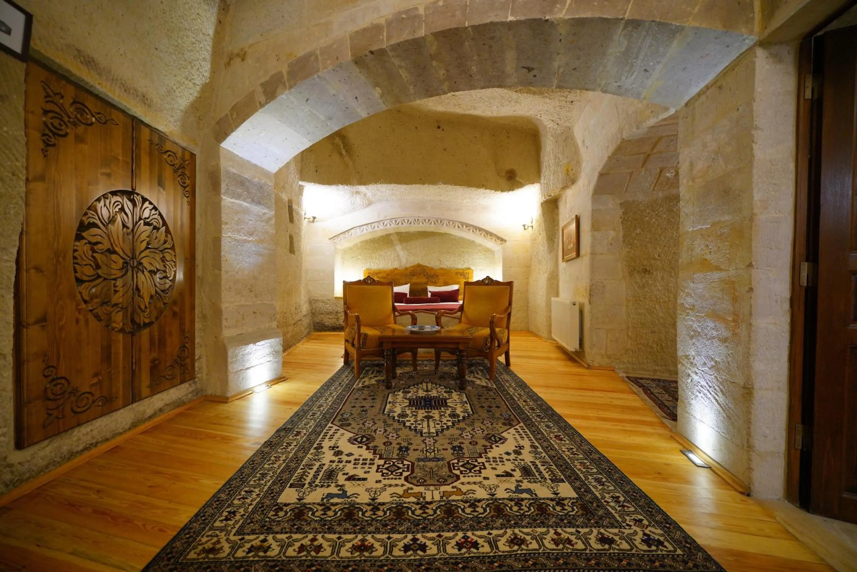 Living room in Harman Cave Hotel