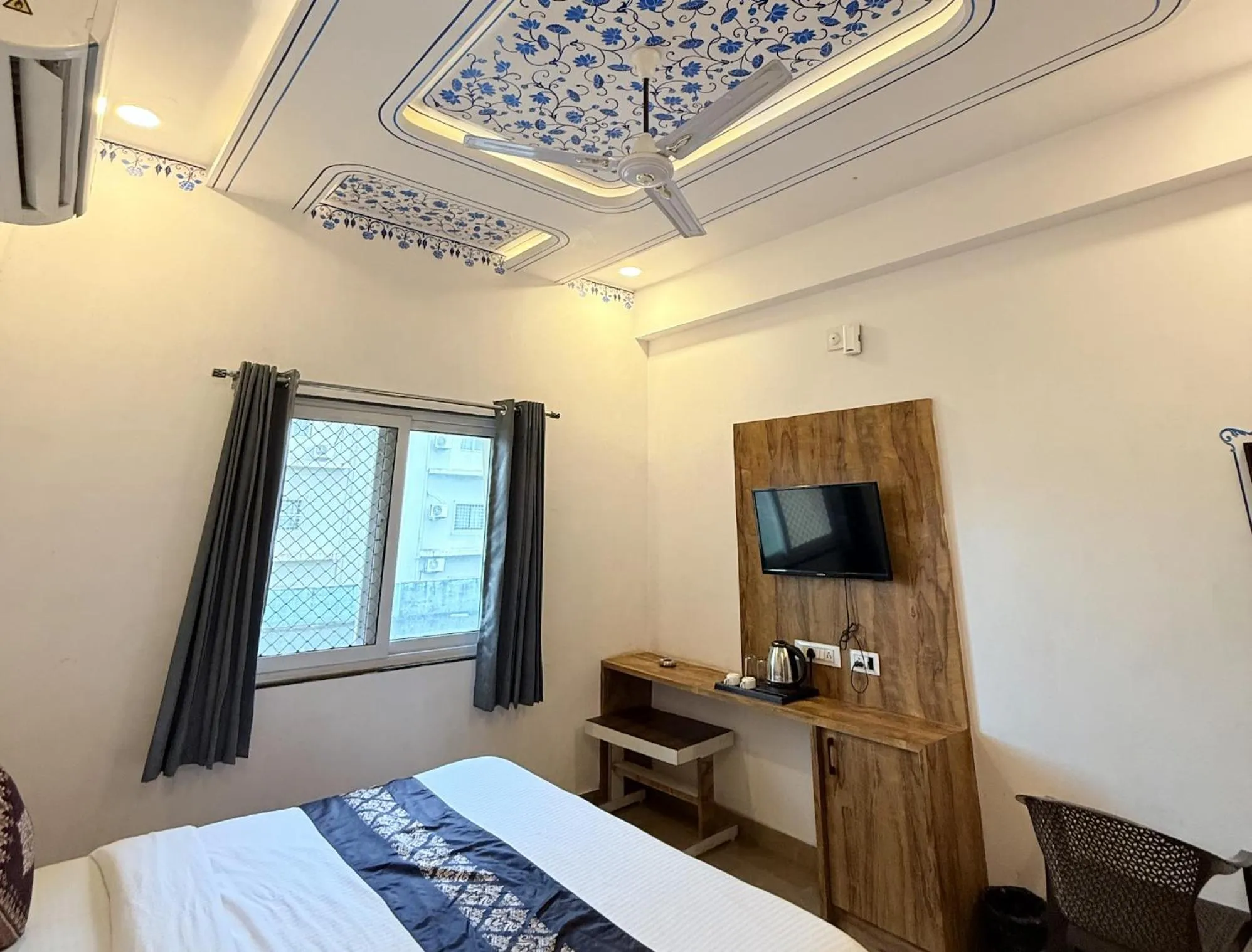 Bed in Hotel Haridas Haveli Udaipur