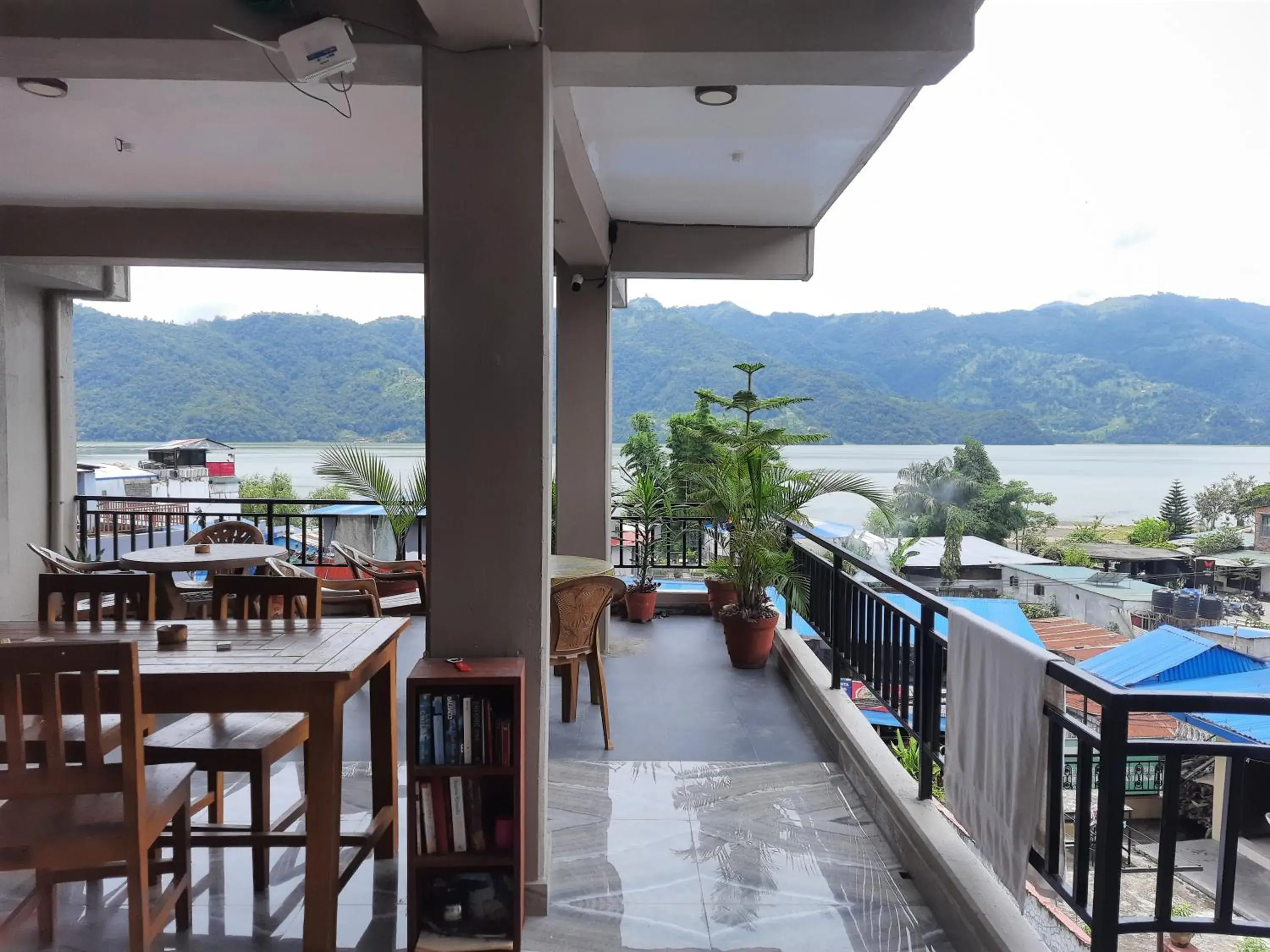 Double Room with Lake View - single occupancy in The Eagle Zone Double Room with Lake View - single occupancy in The Eagle Zone