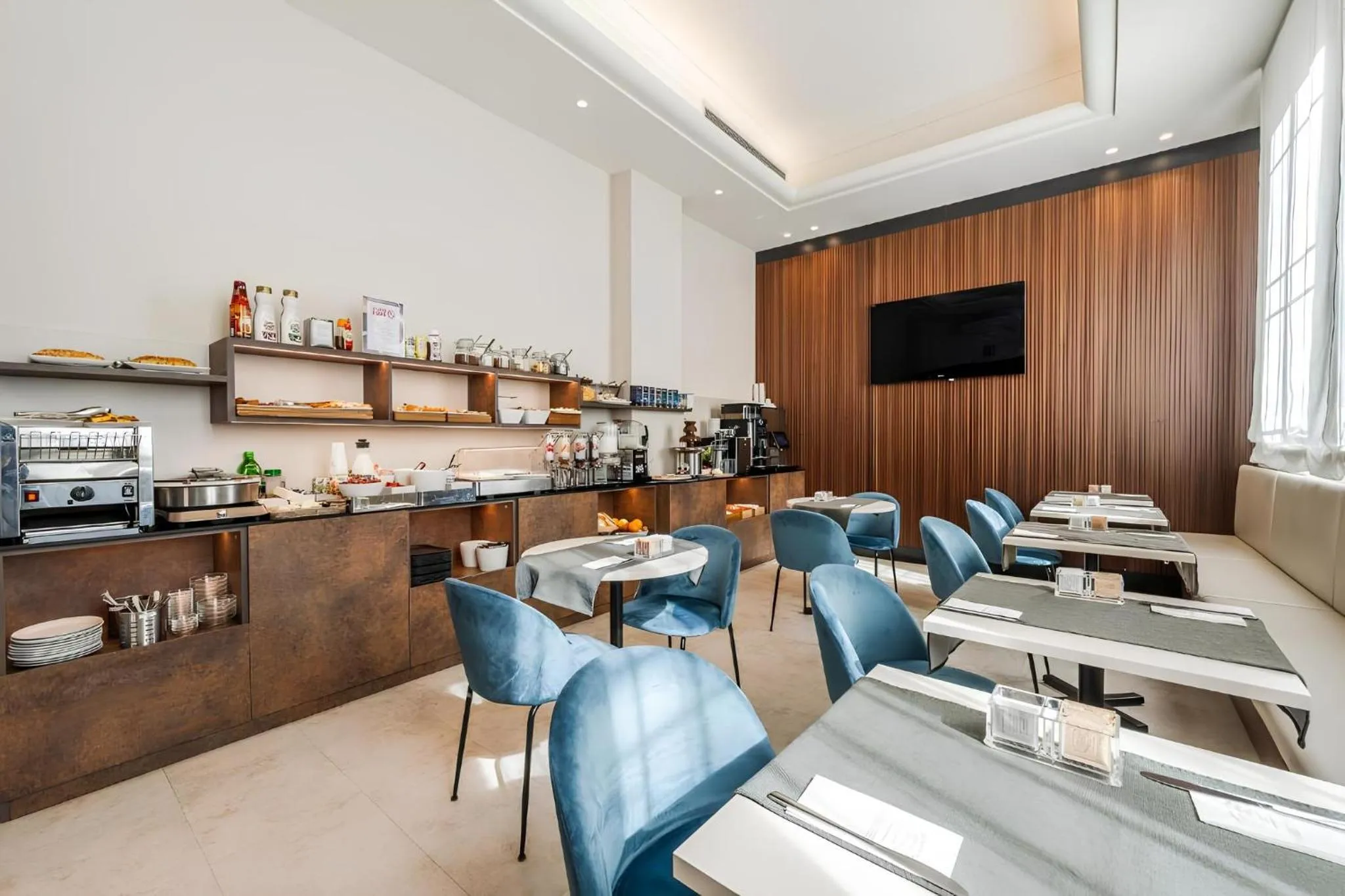 Breakfast in Appartamenti Astoria