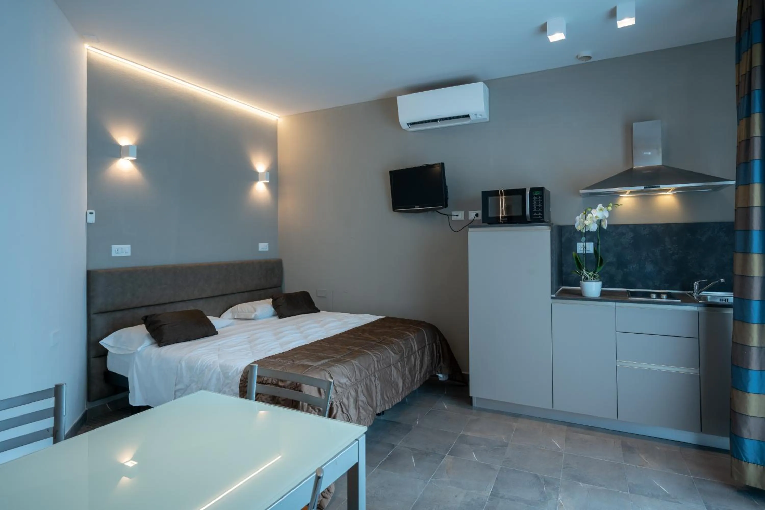 Bed in Appartamenti Astoria