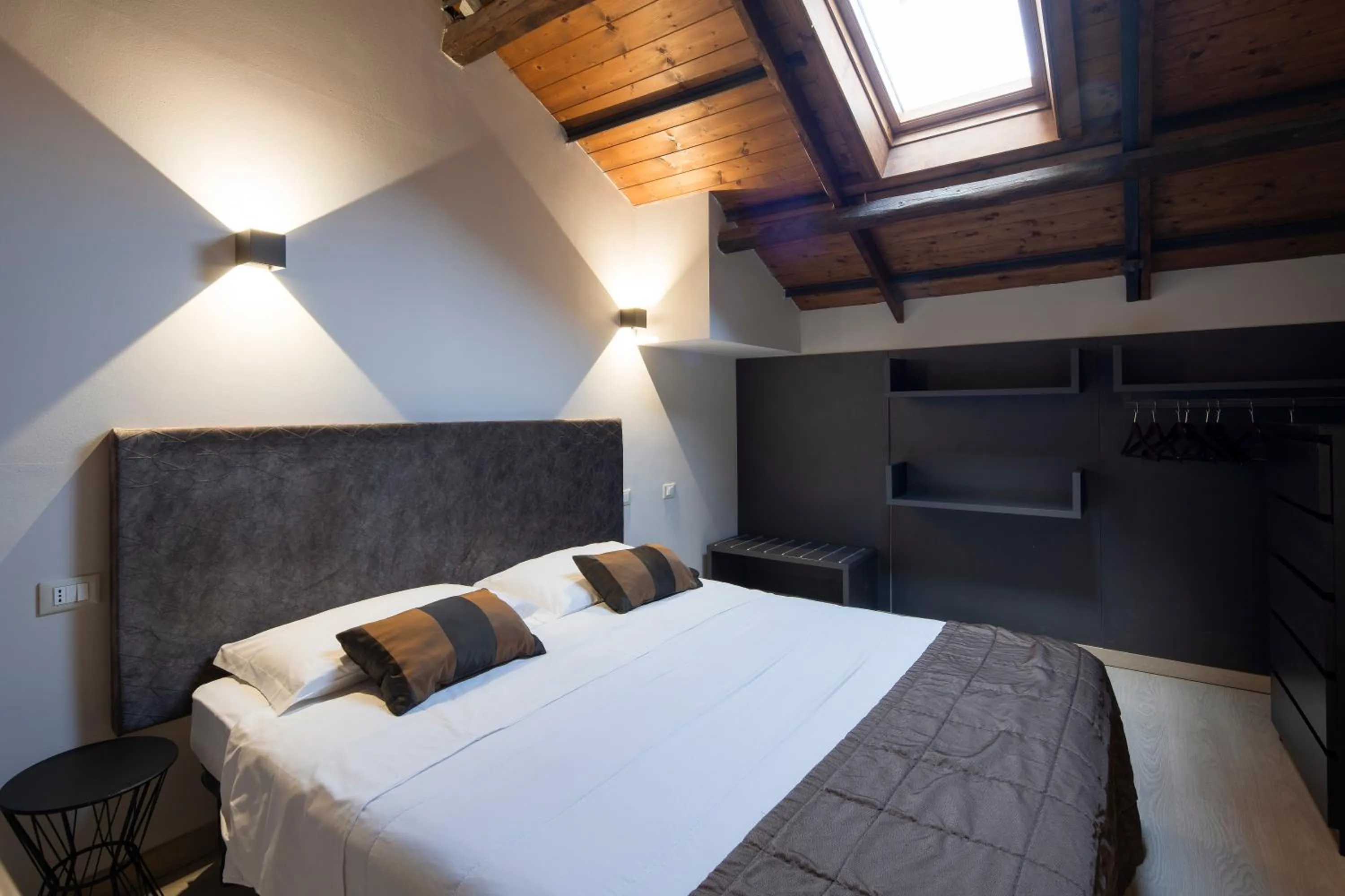 Bed in Appartamenti Astoria