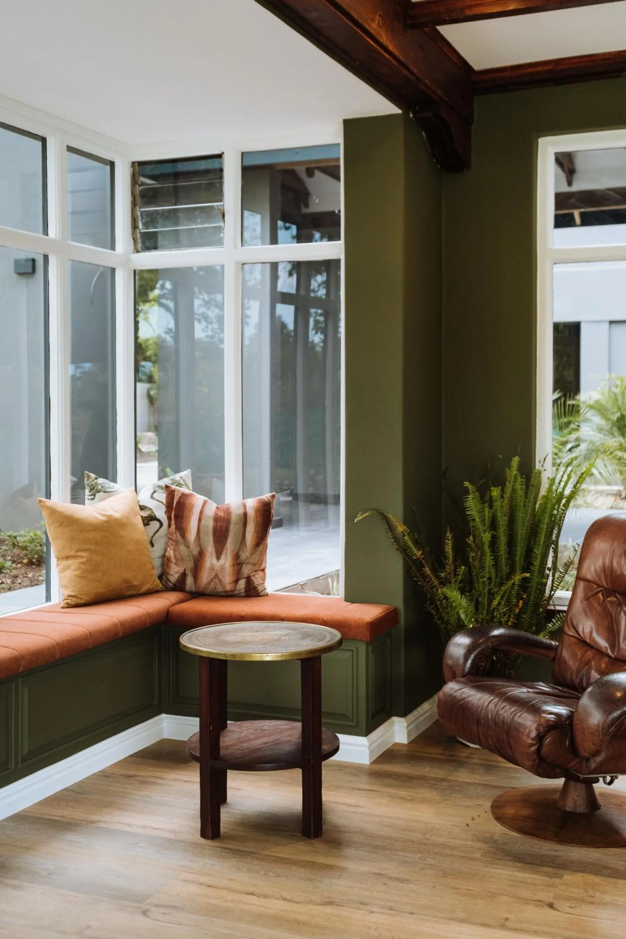 Lounge or bar in The Hawthorn Boutique Hotel