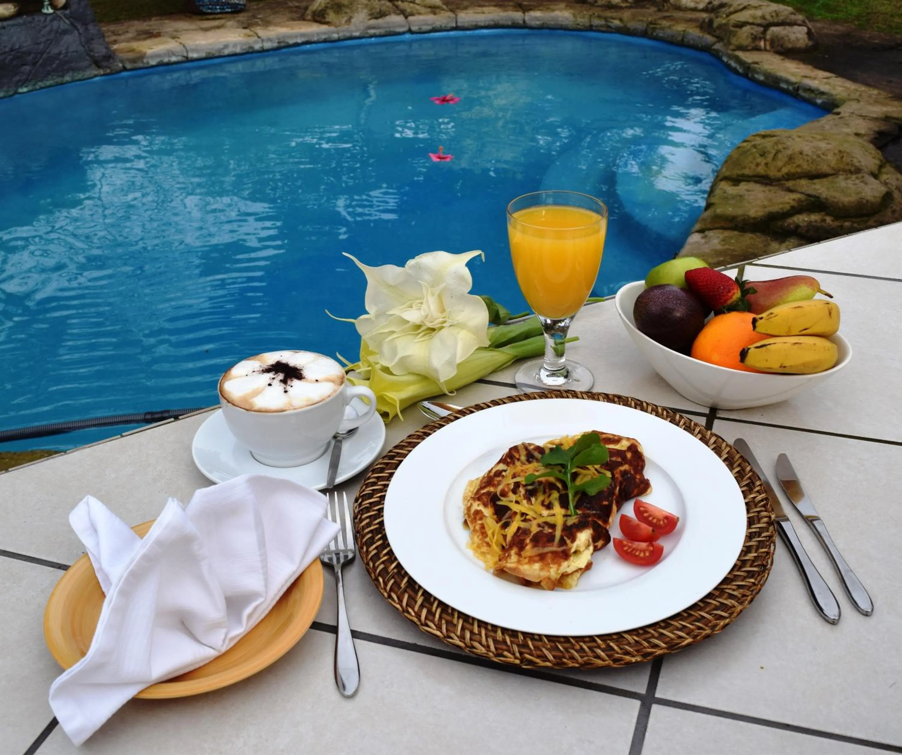 Swimming pool in Pelican Lodge Guesthouse
