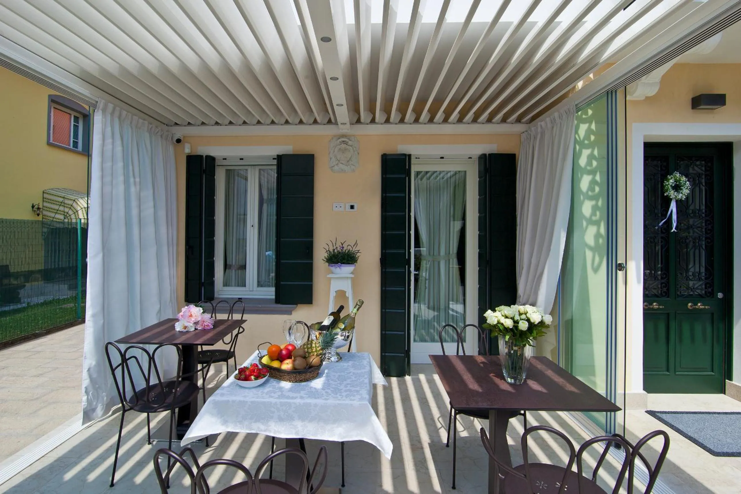 Patio in Chiara - Lodge