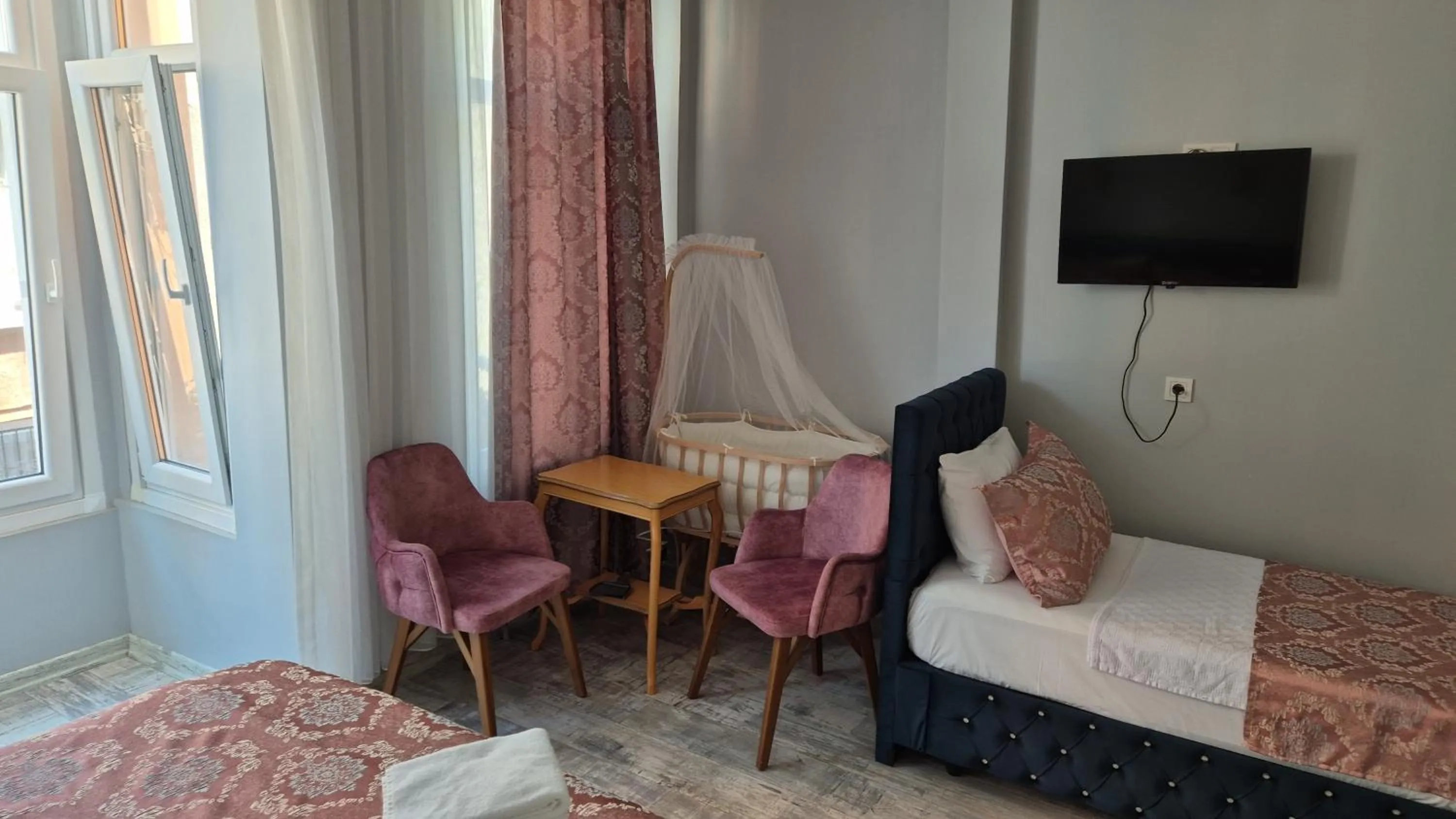 Photo of the whole room, Bed in VERSECA HOTEL