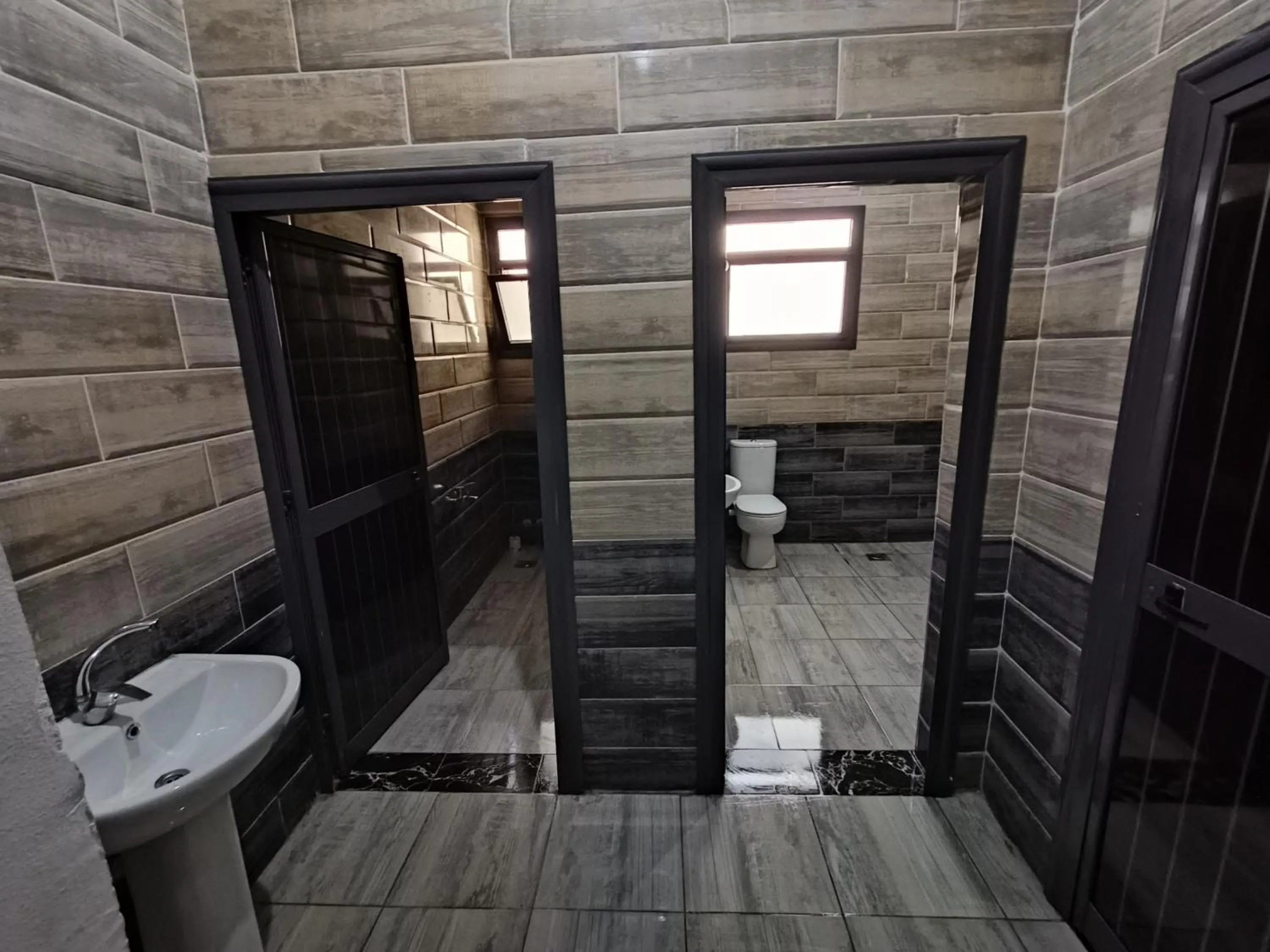 Toilet in Gresham Hotel