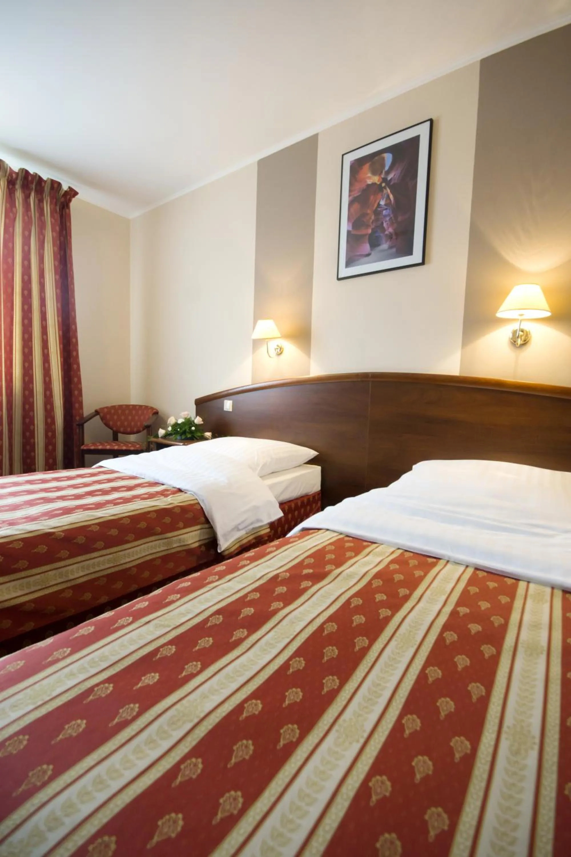 Photo of the whole room, Bed in Hotel Novum & Spa