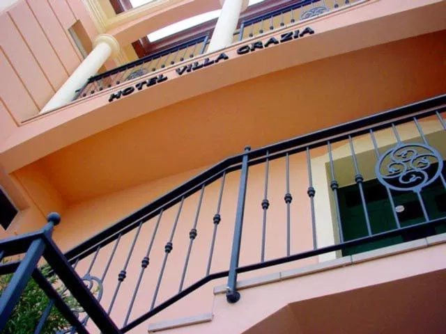Facade/entrance in Hotel Villa Grazia