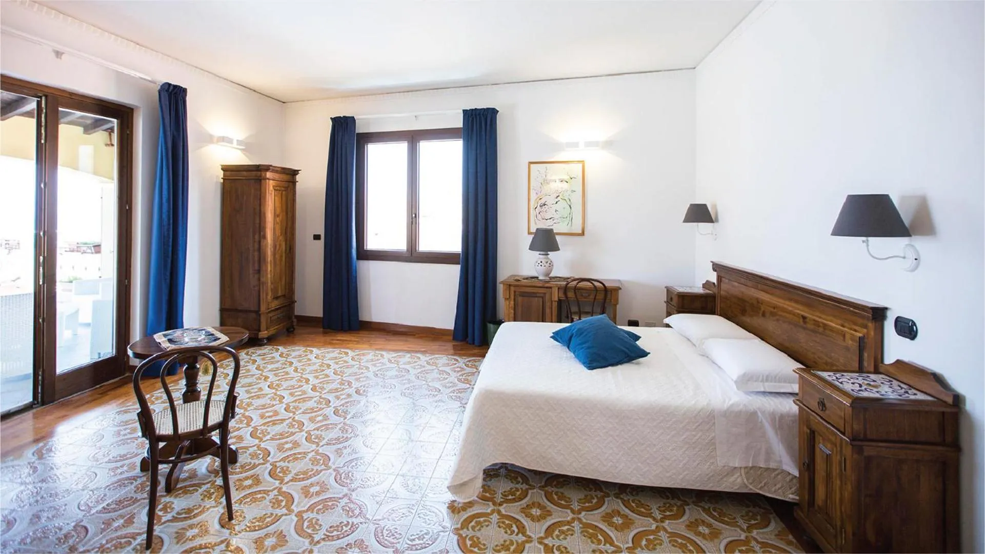 Photo of the whole room, Bed in Hotel La Piazzetta