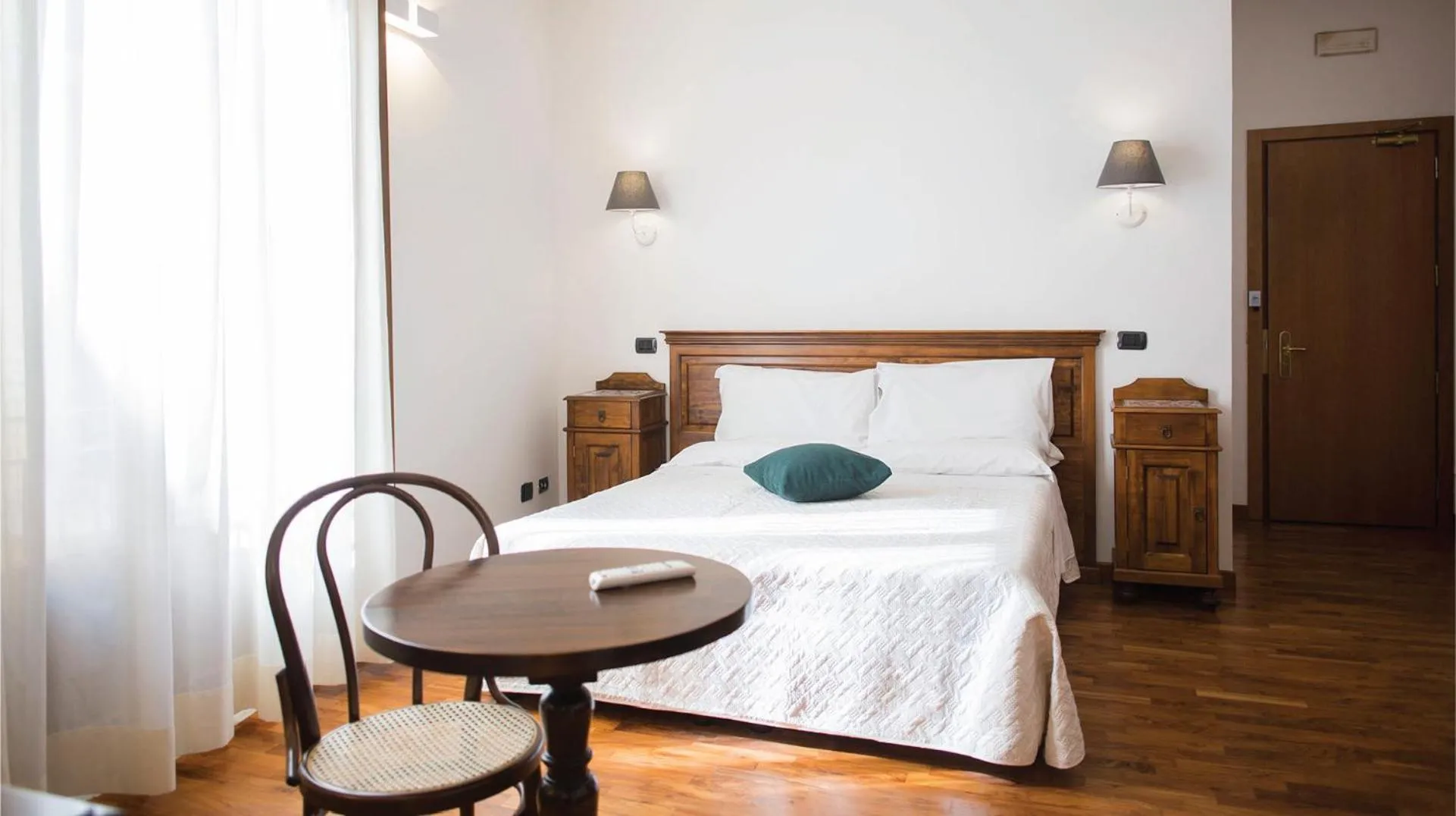 Photo of the whole room, Bed in Hotel La Piazzetta