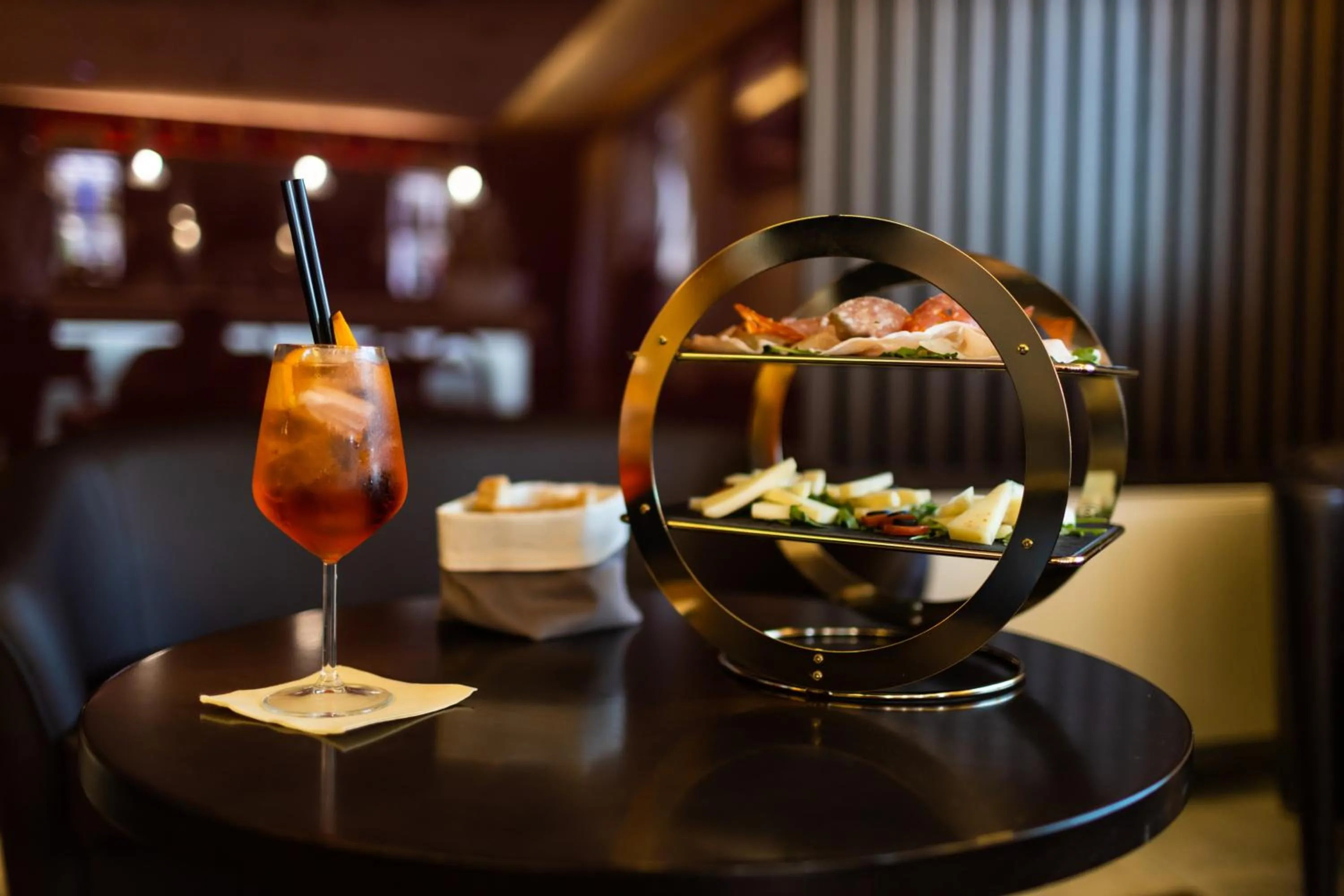 Lounge or bar in Papillo Hotels & Resorts Roma