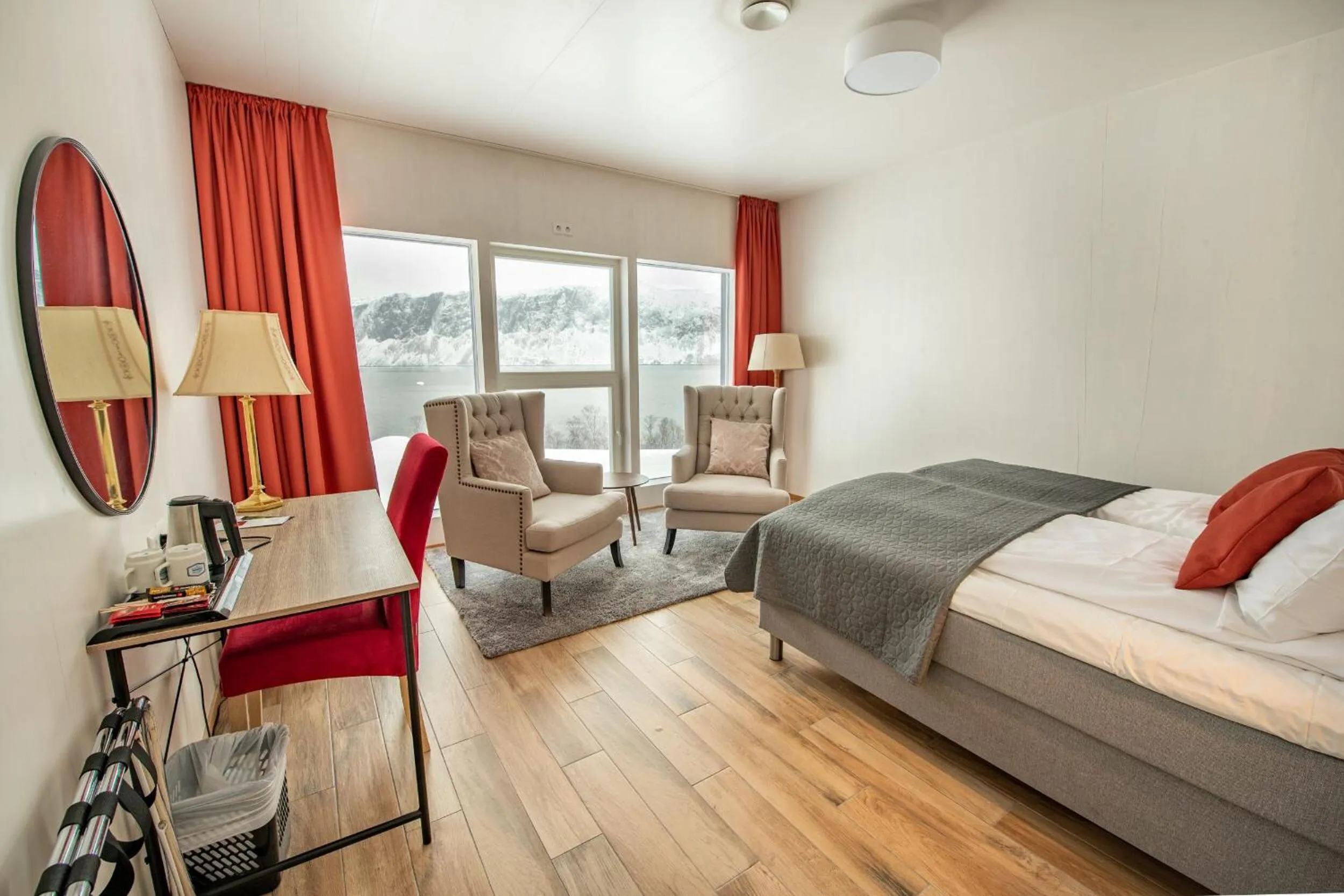 Photo of the whole room in Arctic Panorama Lodge